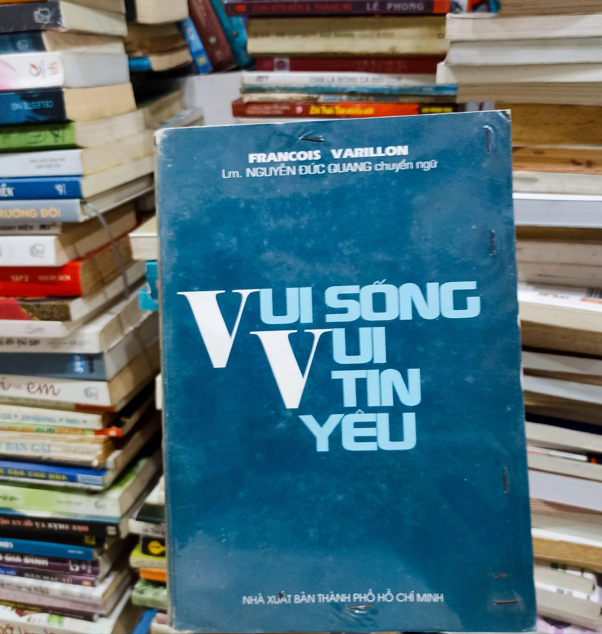 Vui sống vui tin yêu 