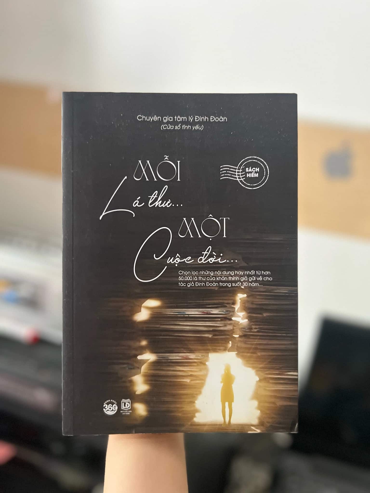 Mỗi lá thue một cuộc đơi