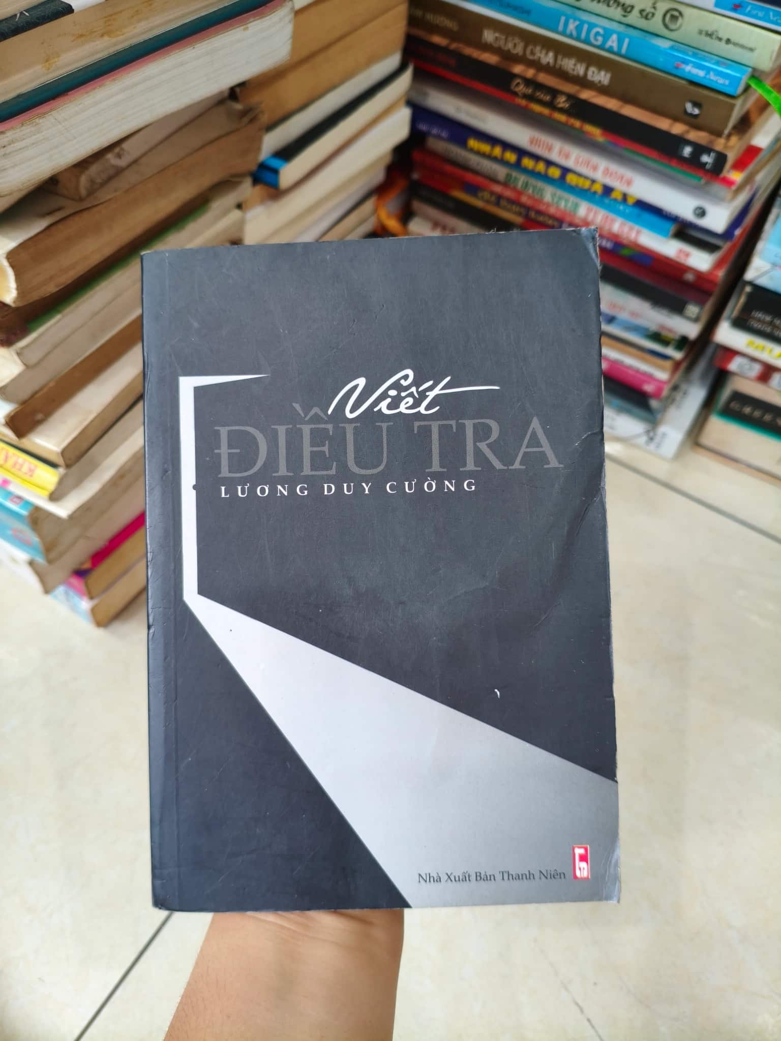 Viết điều tra 