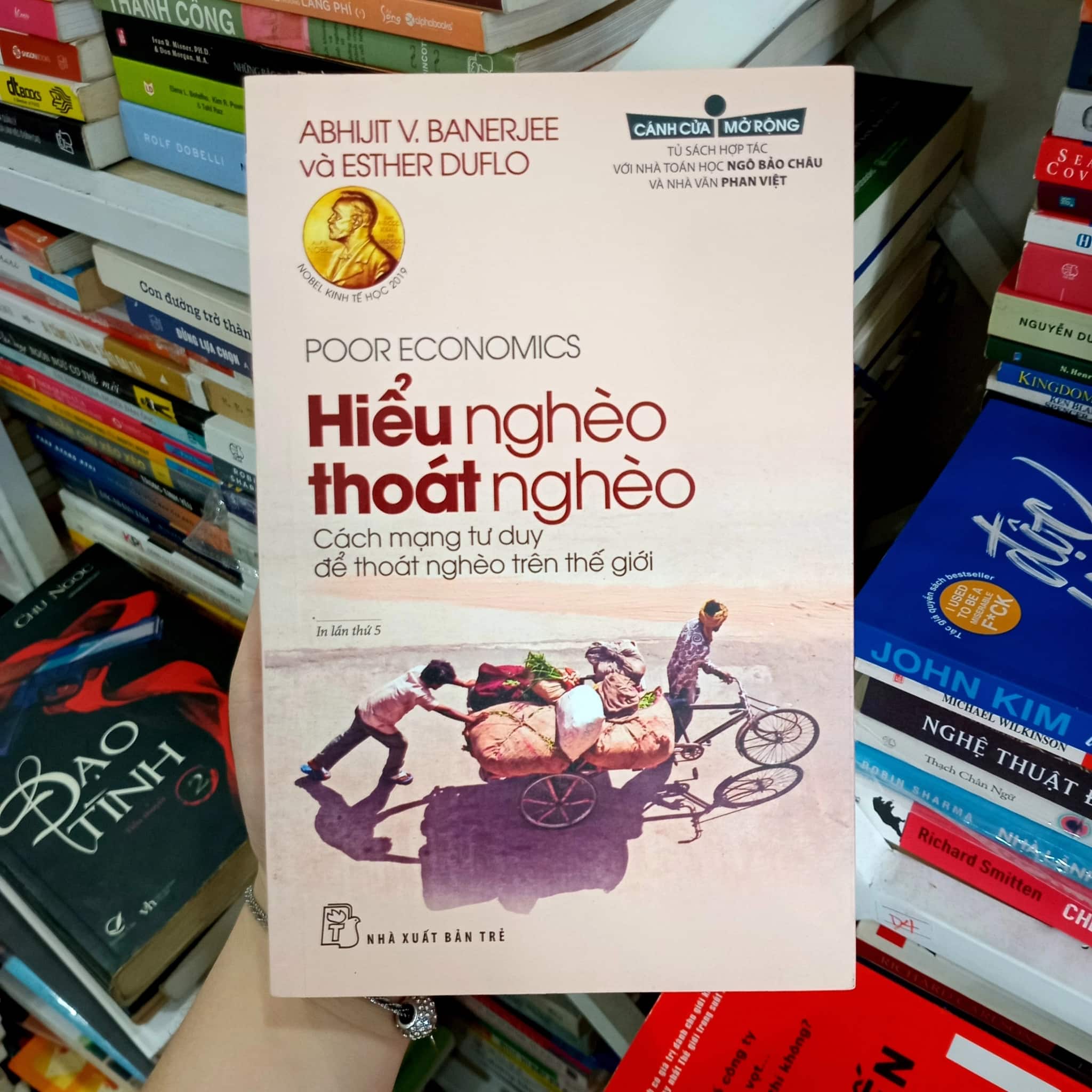 Hiểu Nghèo Thoát Nghèo 