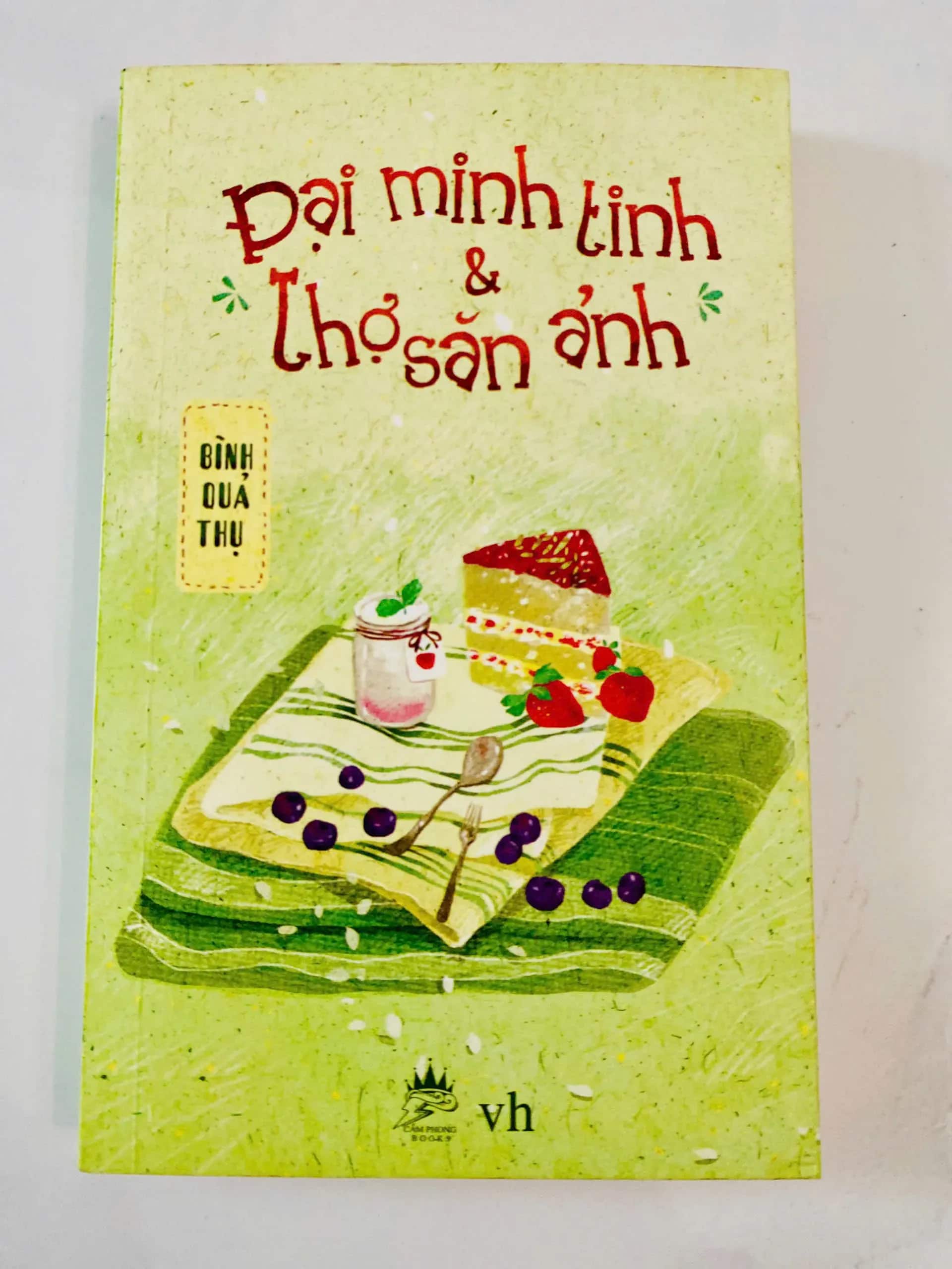 Sách Đại Minh Tinh Và Thợ Săn Ảnh
