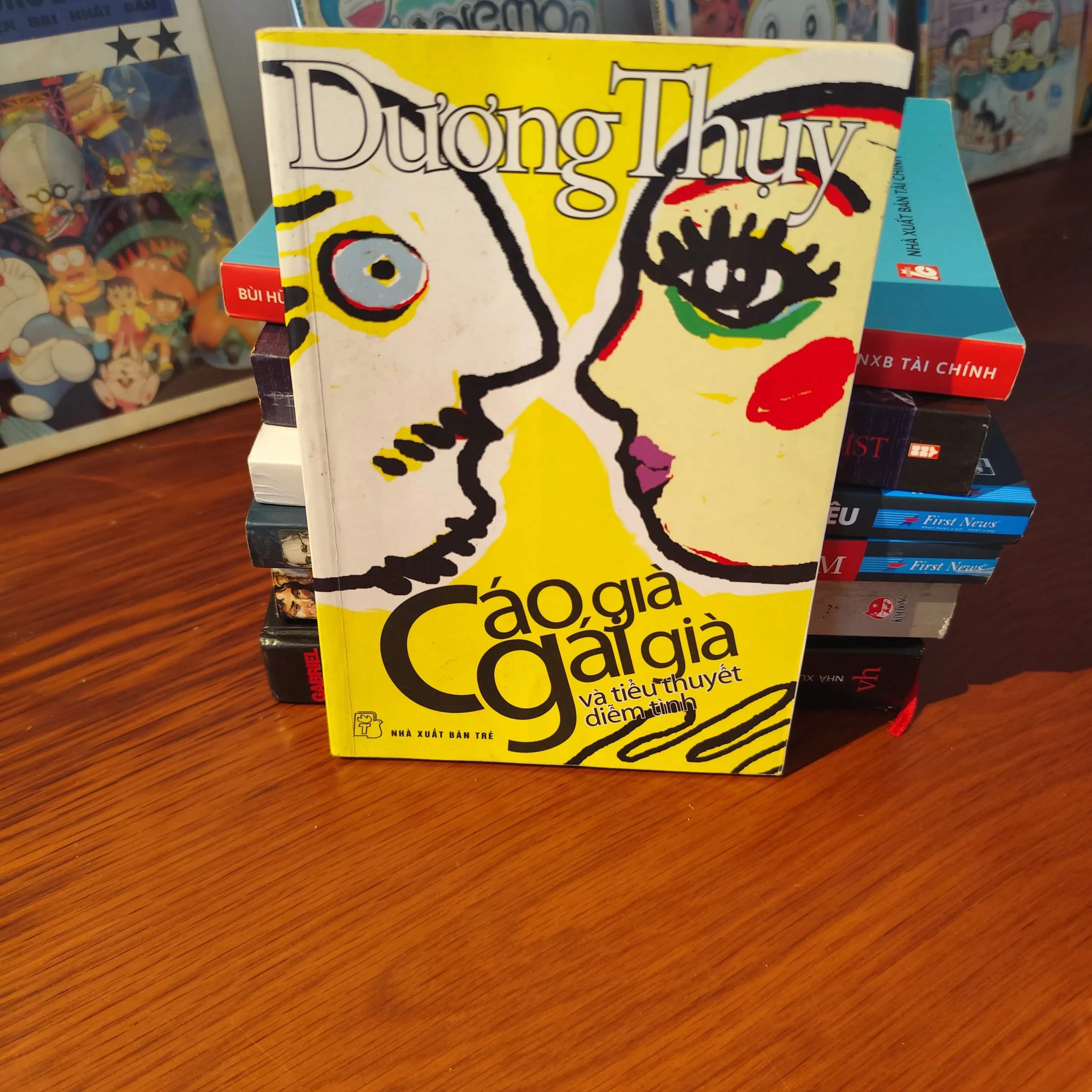 Cáo Già, Gái Già Và Tiểu Thuyết Diễm Tình.