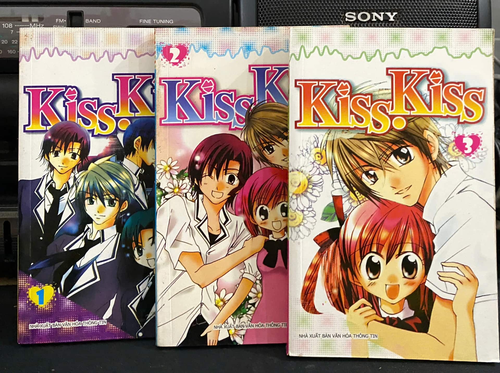 Kiss Kiss .