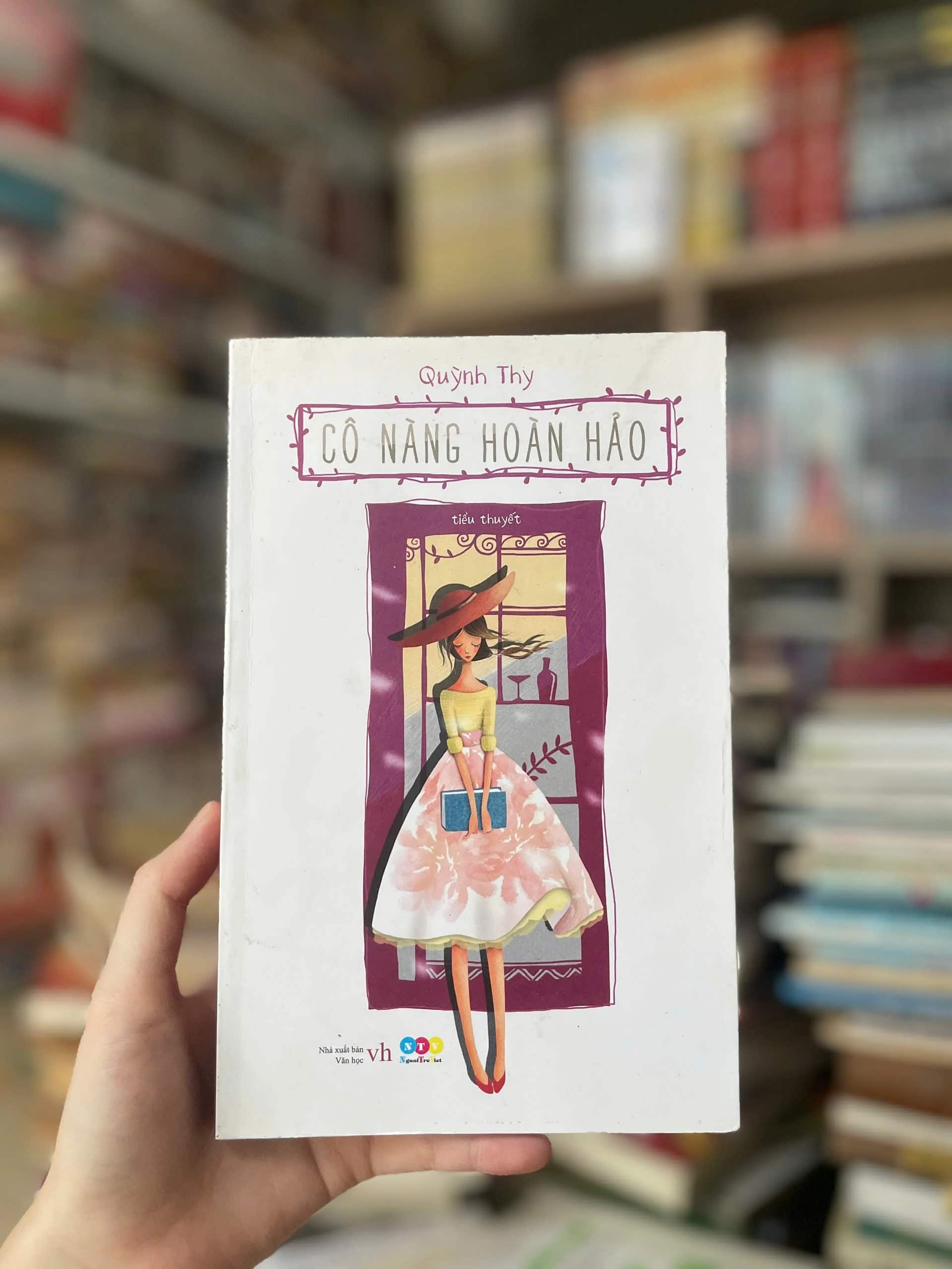 Cô Nàng Hoàn Hảo