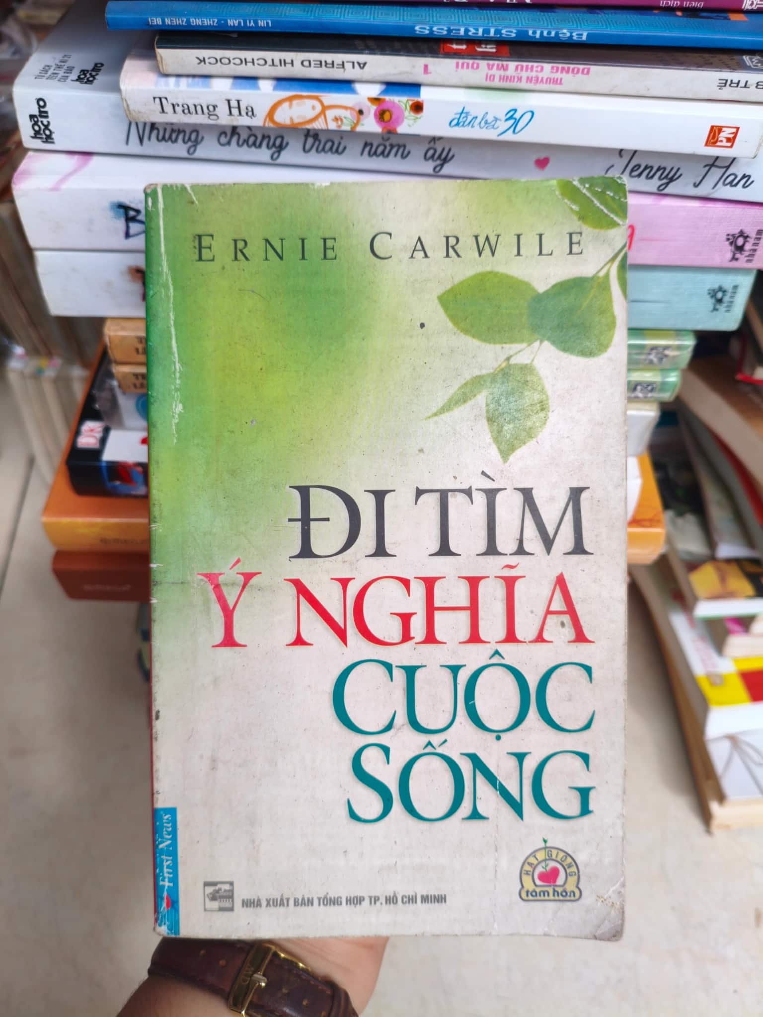 Đi tìm ý nghĩa cuộc sống