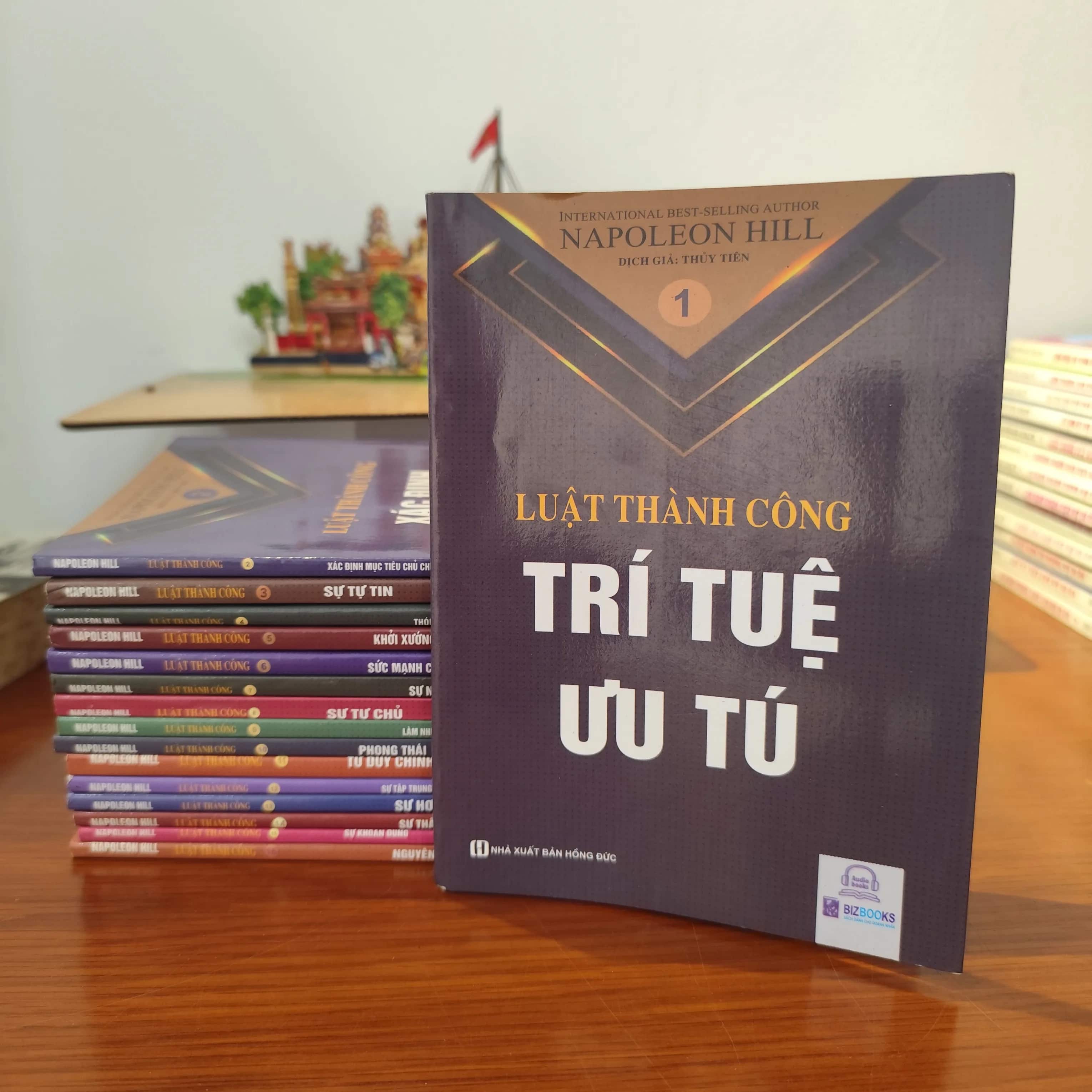 Bộ sách luật thành công Napolen Hill 16 cuốn
