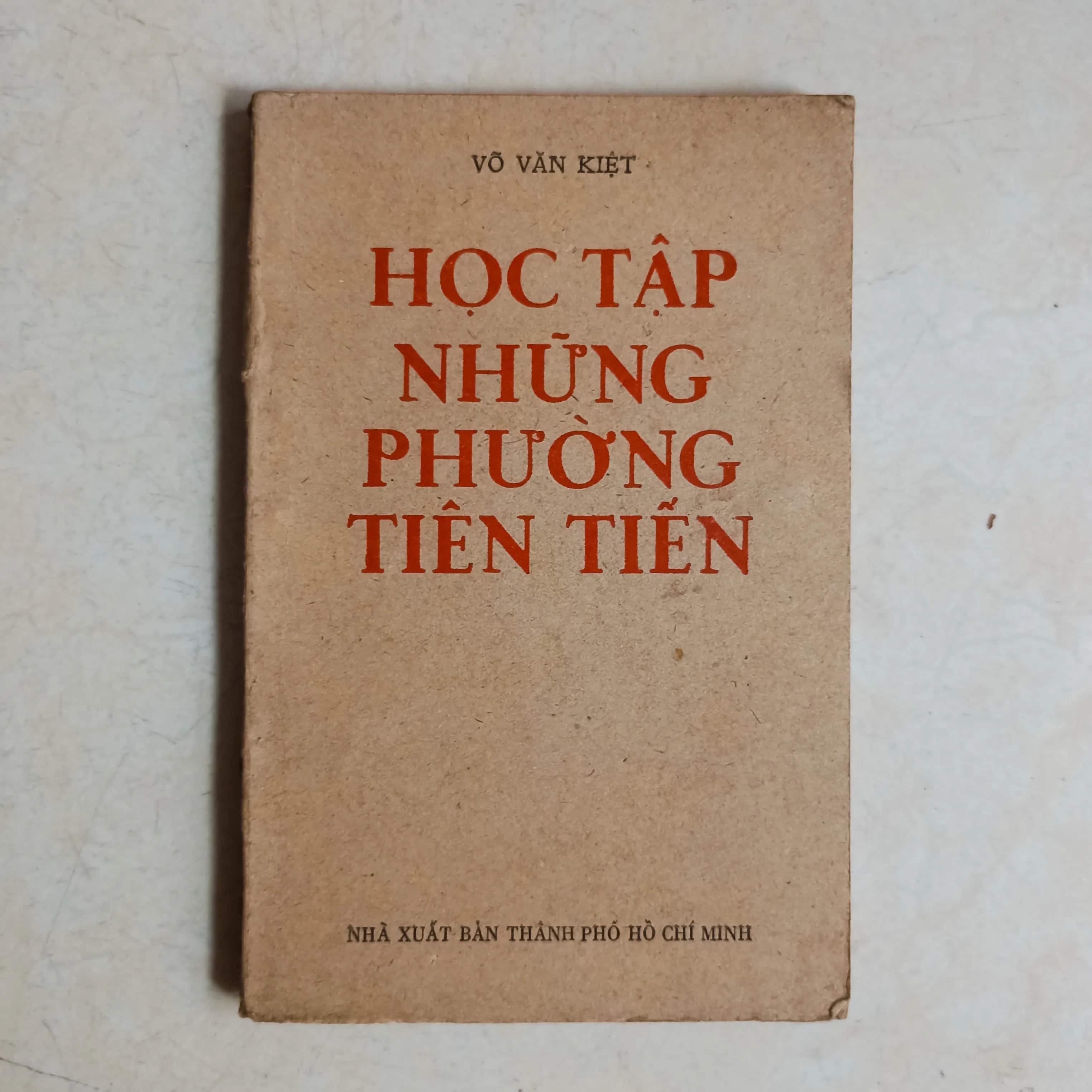 Học tập những phương tiên tiến 