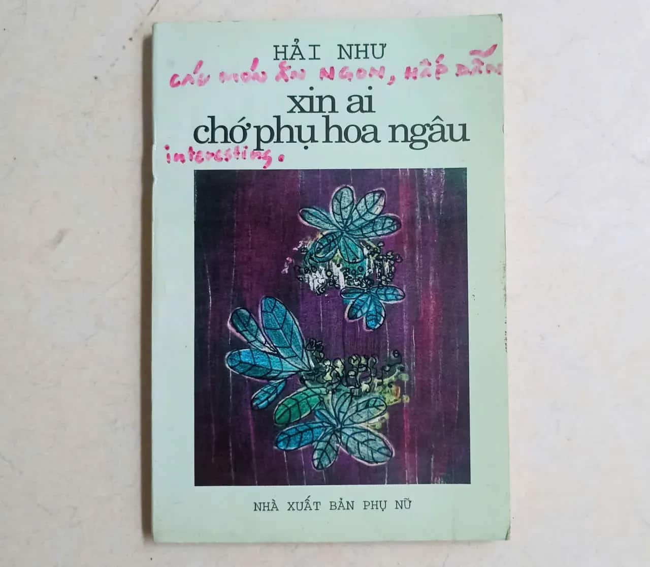 Xin ai chớ phụ hoa ngâu