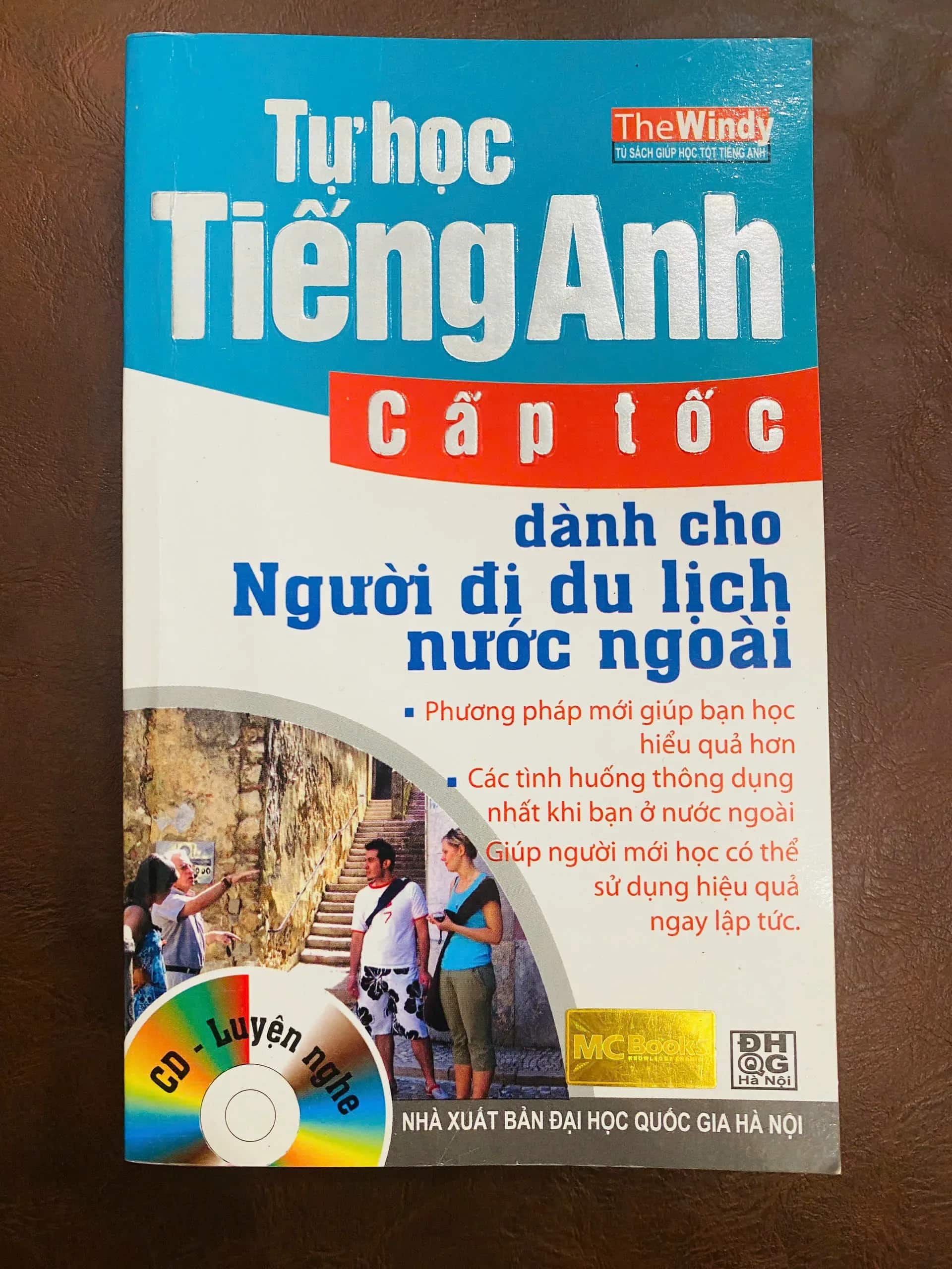 Tự Học Tiếng Anh Cấp Tốc Dành Cho Người Đi Du Lịch Nước Ngoài