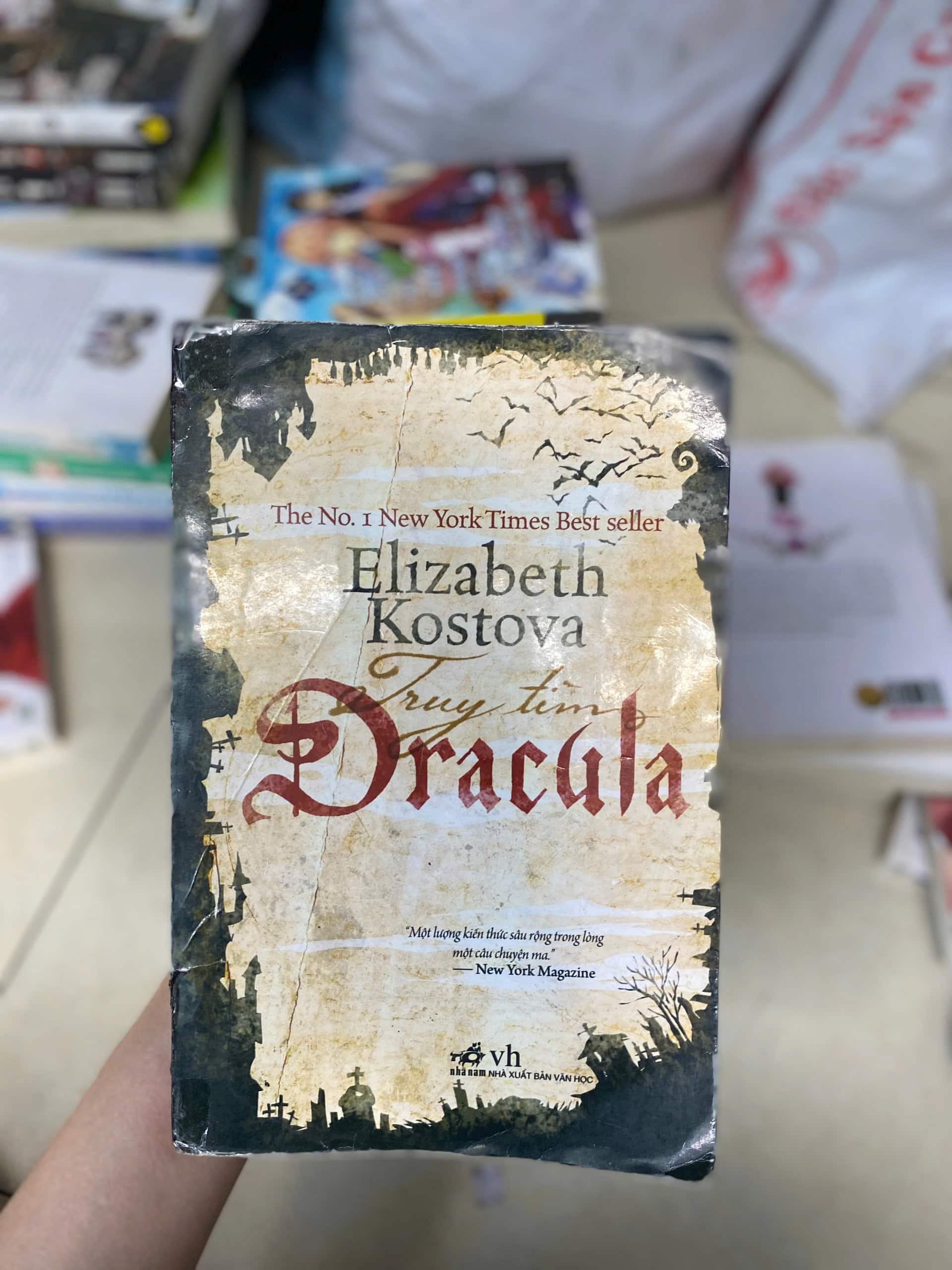 Truy tìm Dracula - Elizabeth Kostova