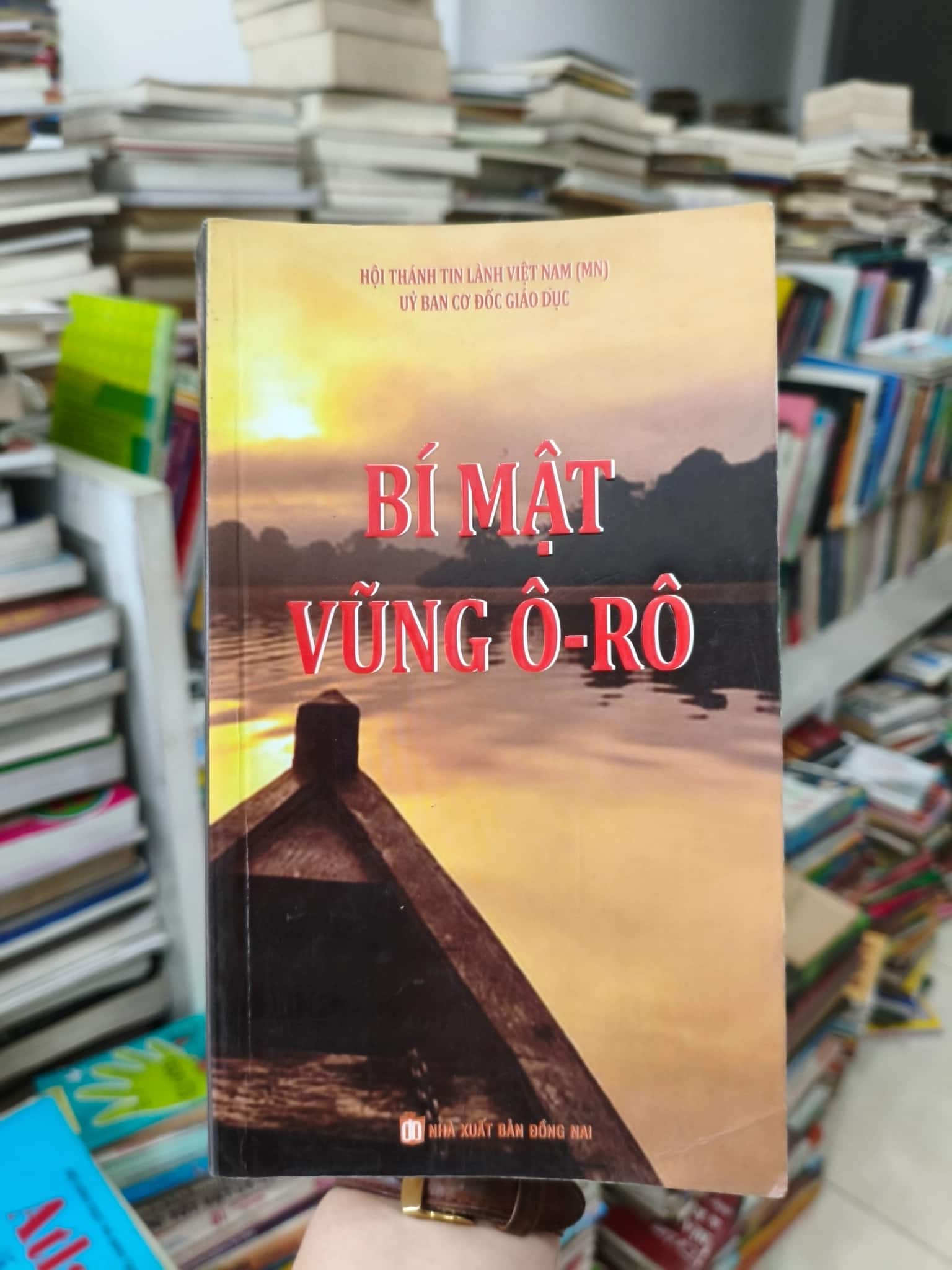 Bí mật vũng ô- rô