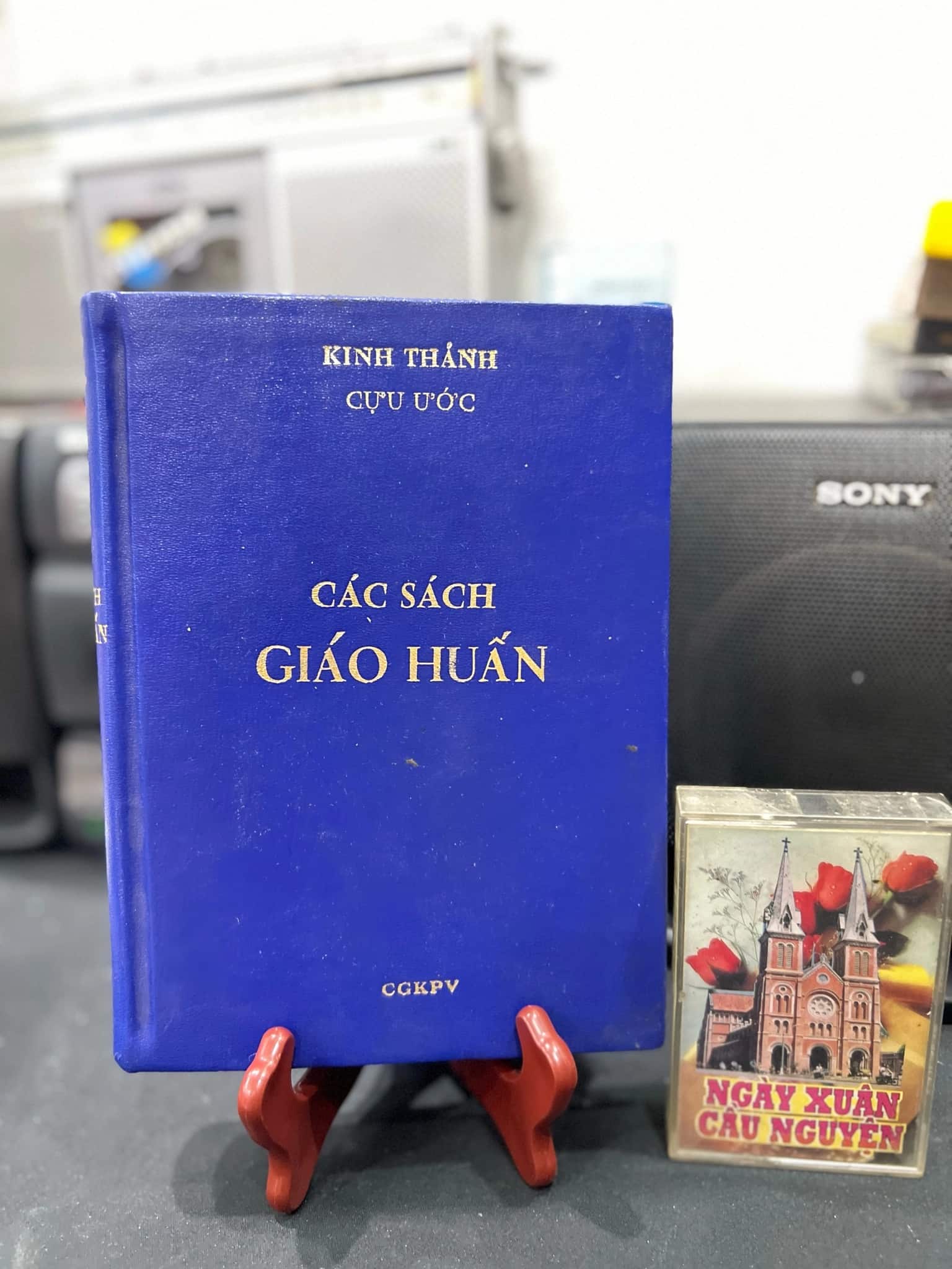 Các sách Giáo Huấn - 1997 - Tổng Giám Mục TP. HCM - bìa cứng 753 trang