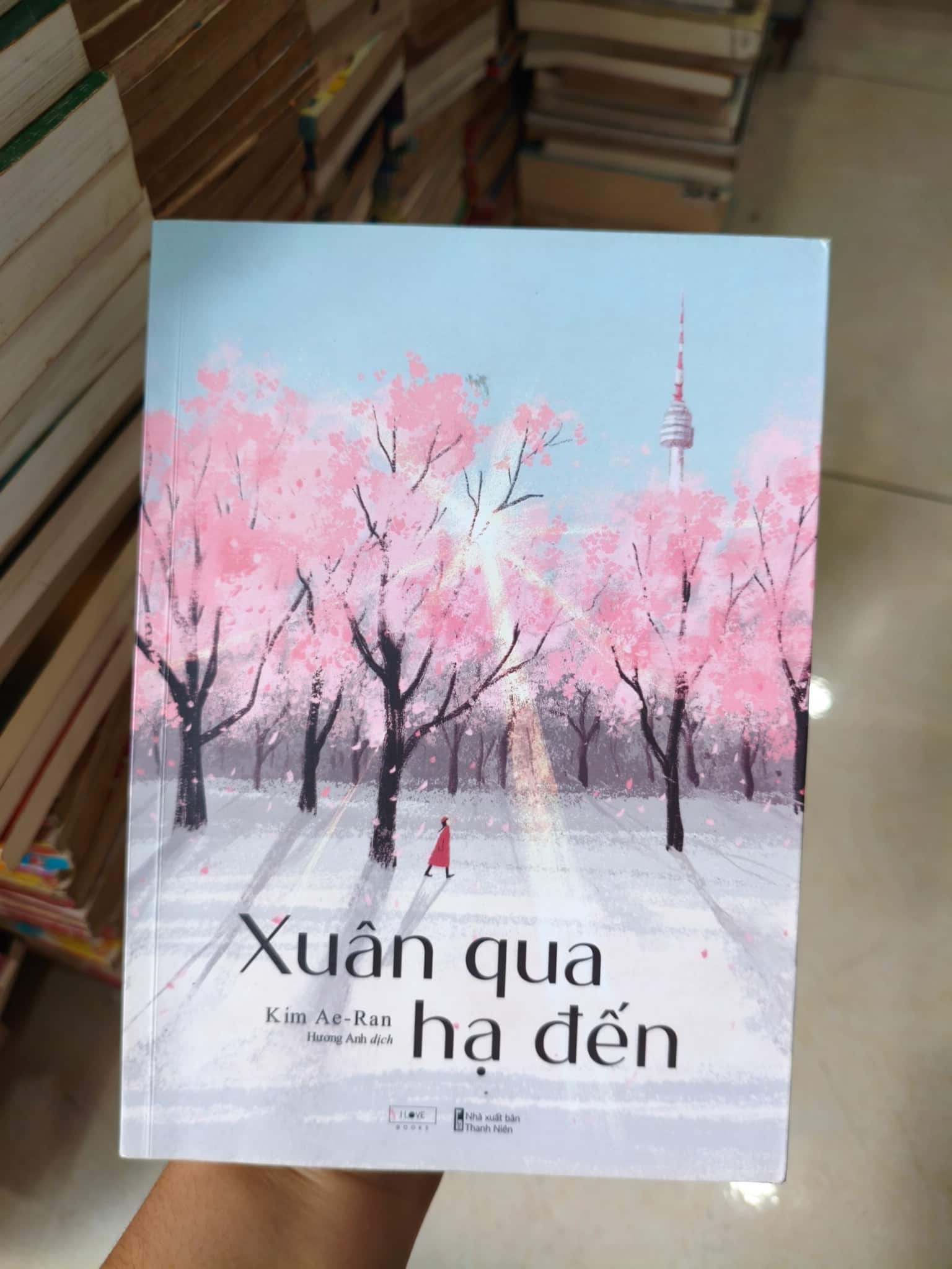 Xuân qua hạ đến