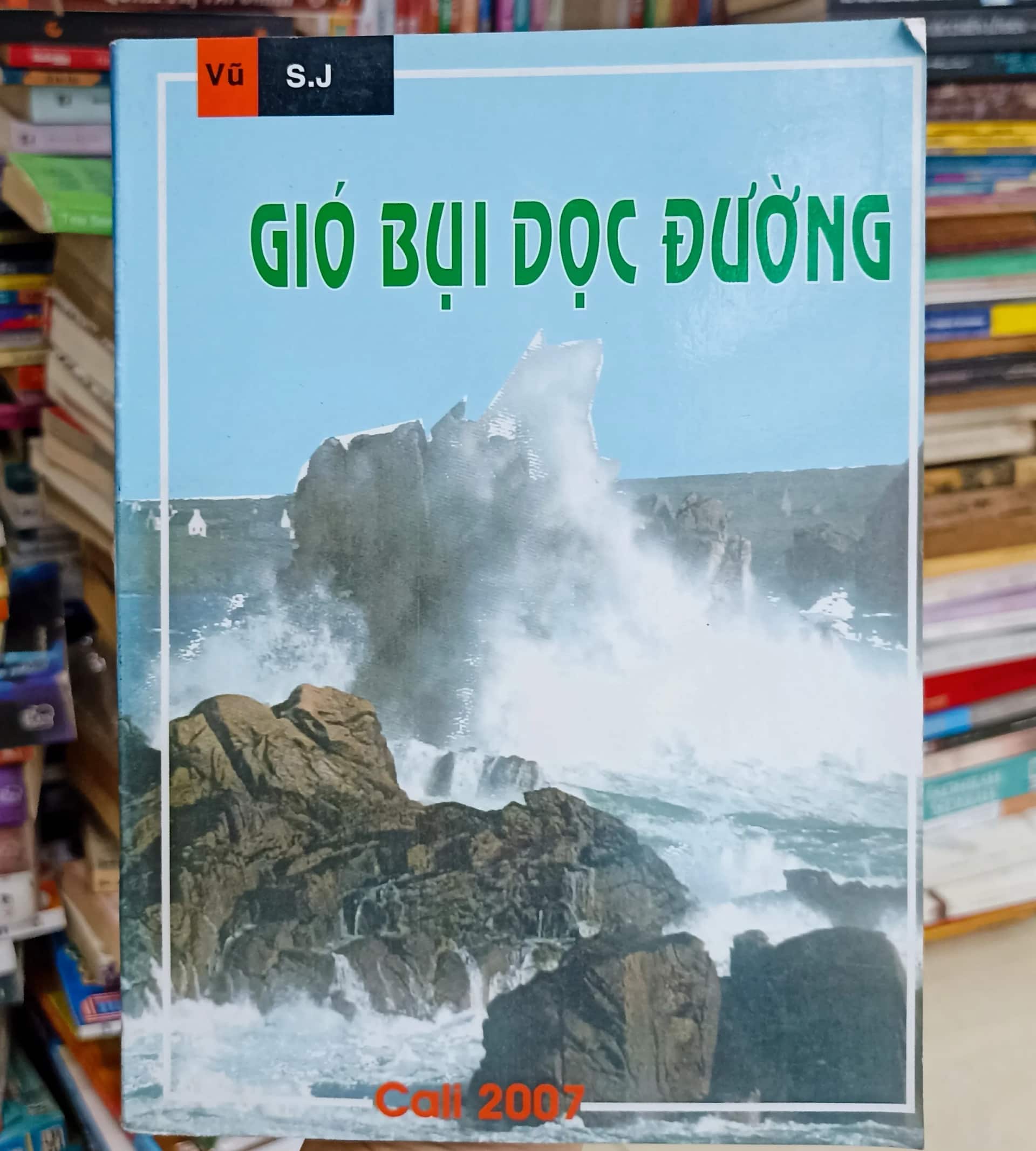 Gió bụi dọc đường