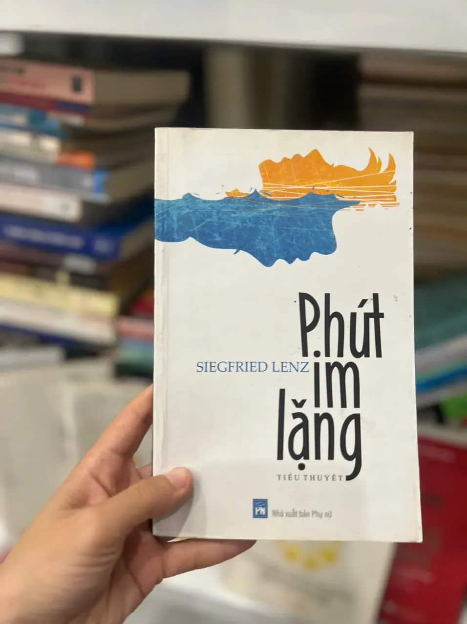 Phút Im Lặng