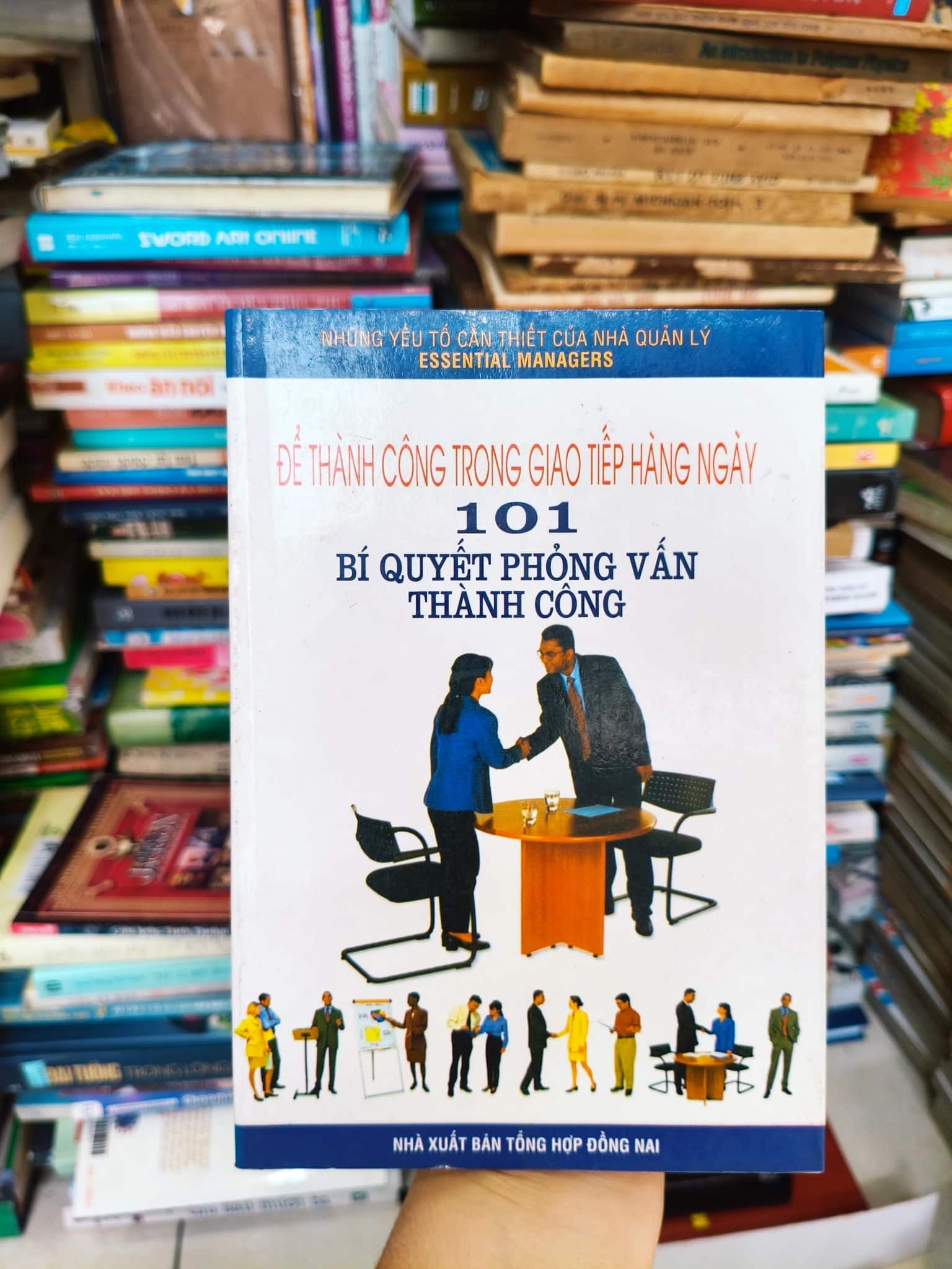 Để thành công trong giao tiếp hằng ngày 