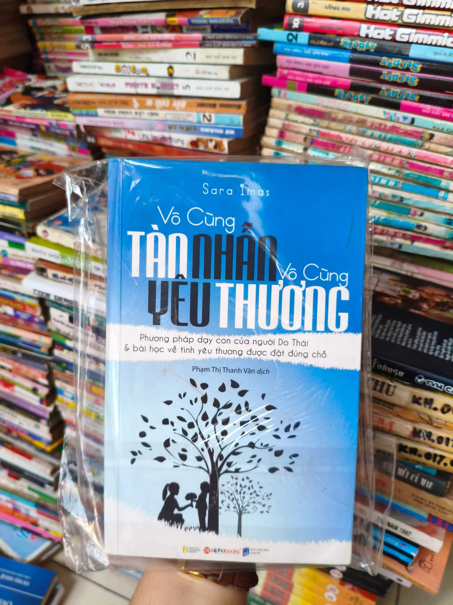 Vô cùng tàn nhẫn vô cùng yêu thương