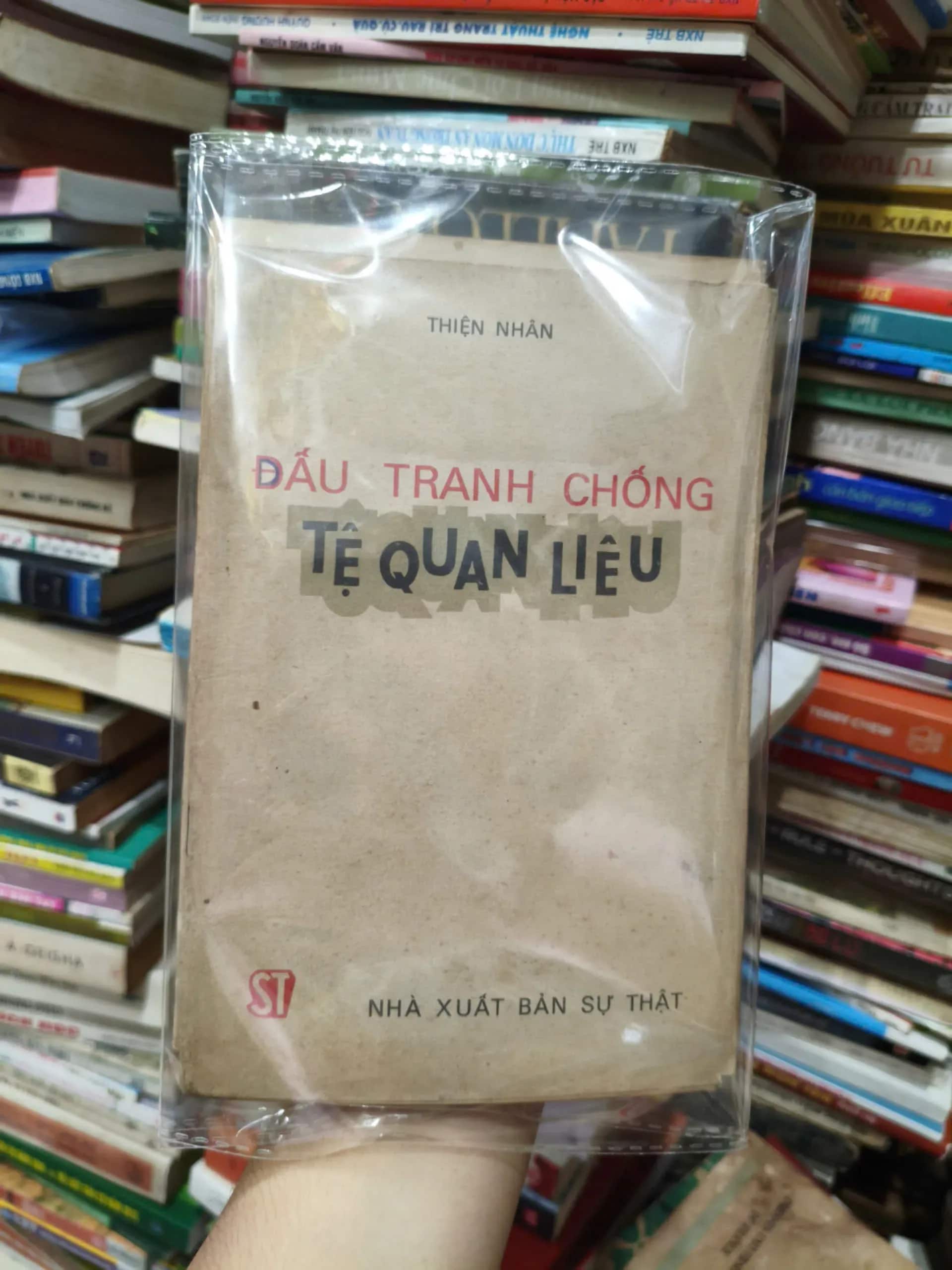 Đấu Tranh Chống Tệ Quan Liêu