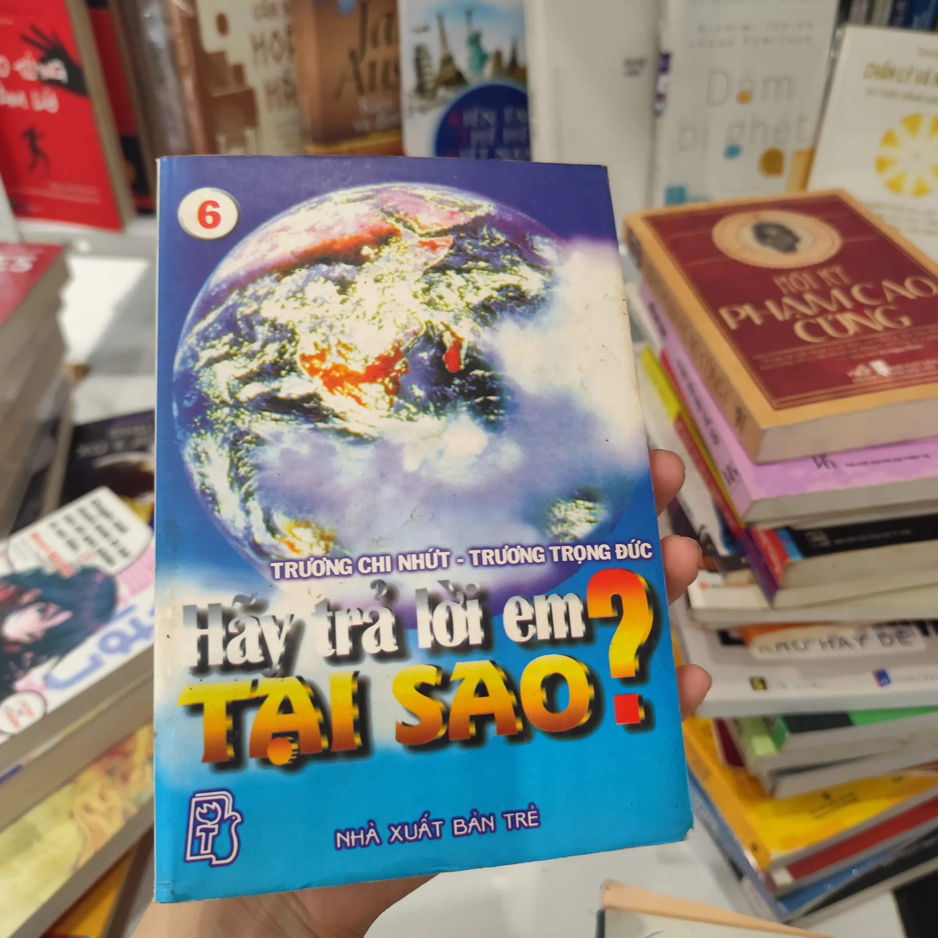 Hãy trả lời em tại sao?