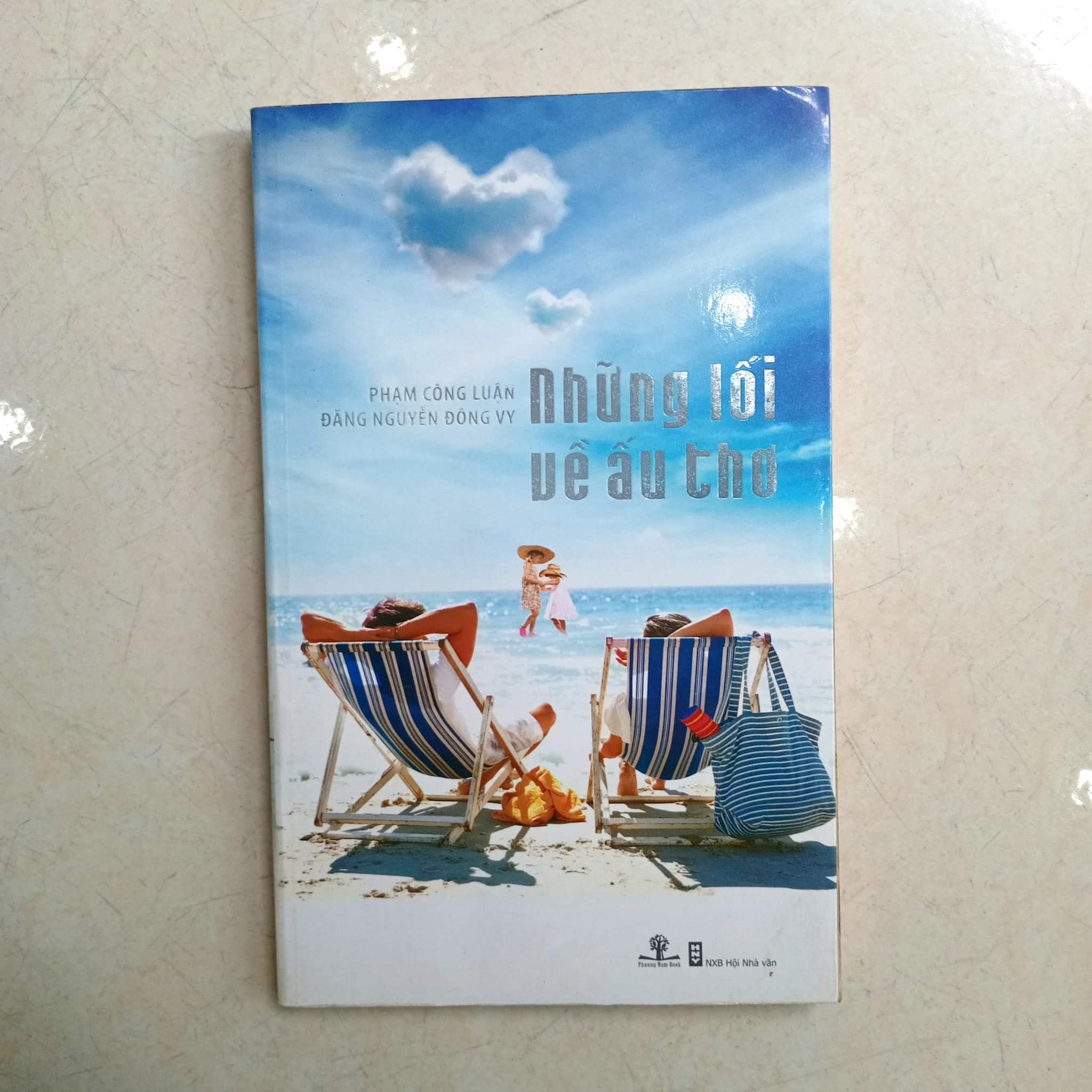 Những lối về ấu thơ 