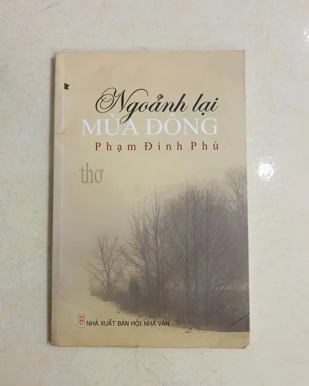 Ngoảnh lại mùa đông - Image 1