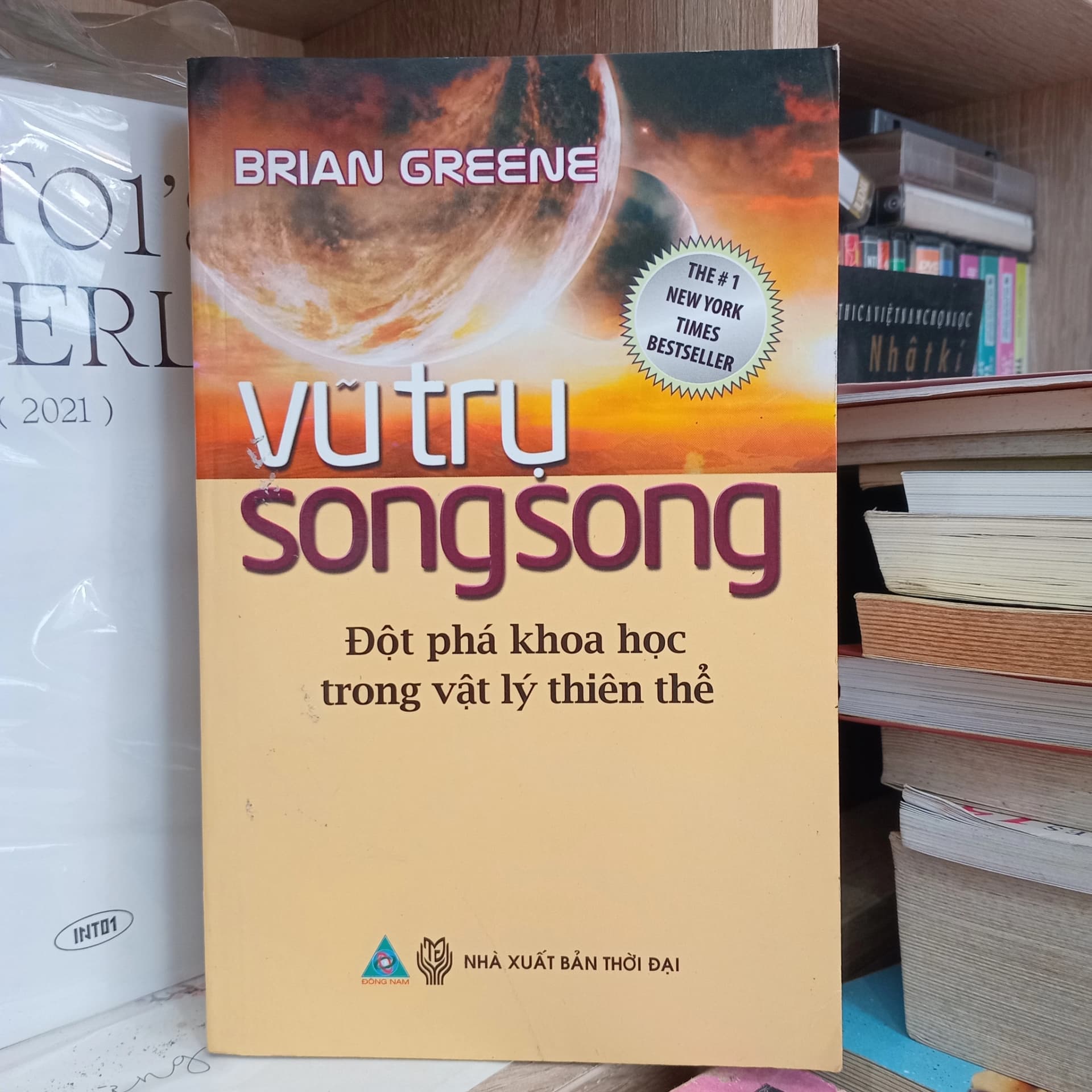 Vũ Trụ Song Song - Image 1