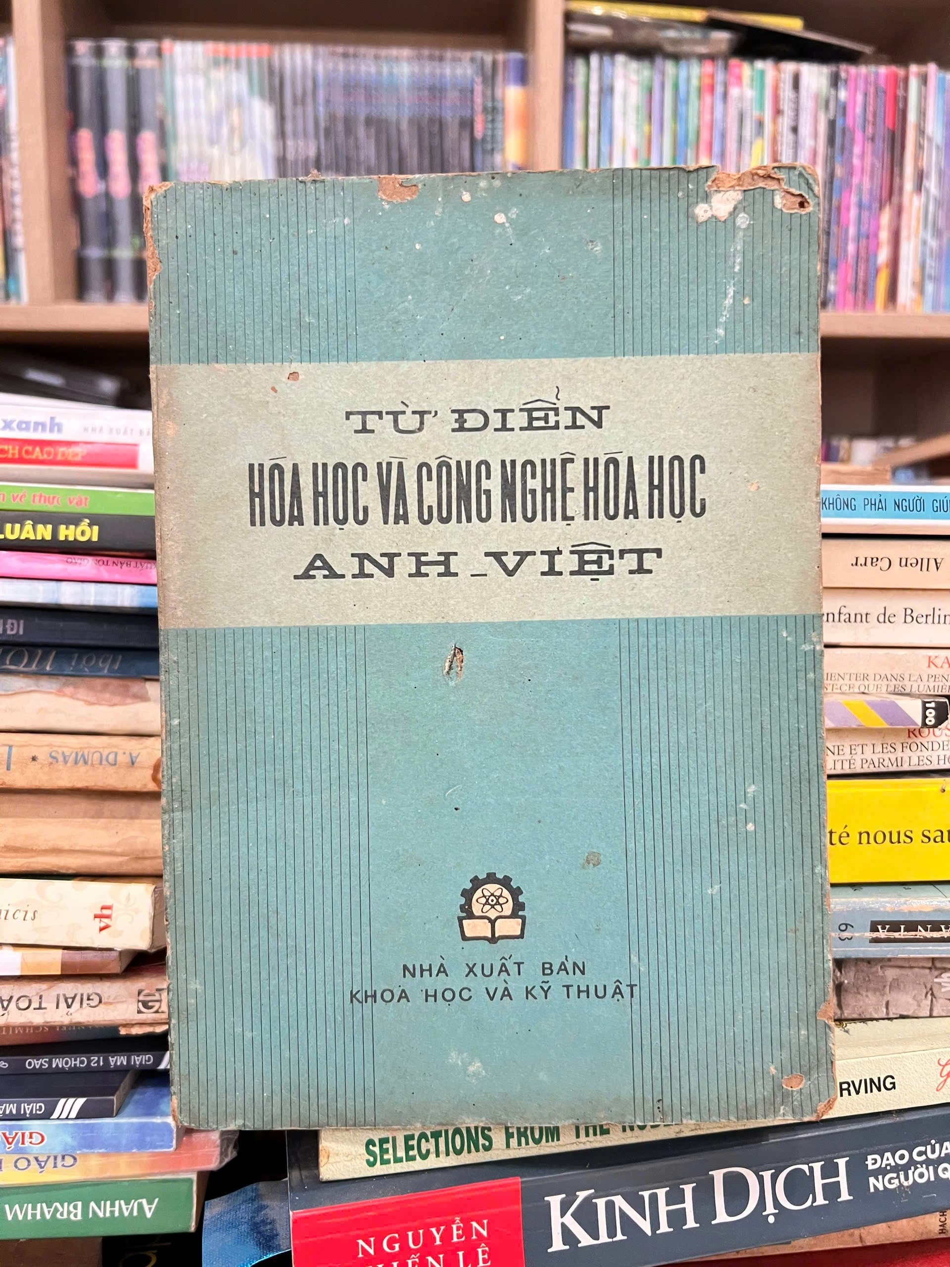 Từ Điển Hóa Học Và Công Nghệ Hóa Học Anh-Việt - Image 1