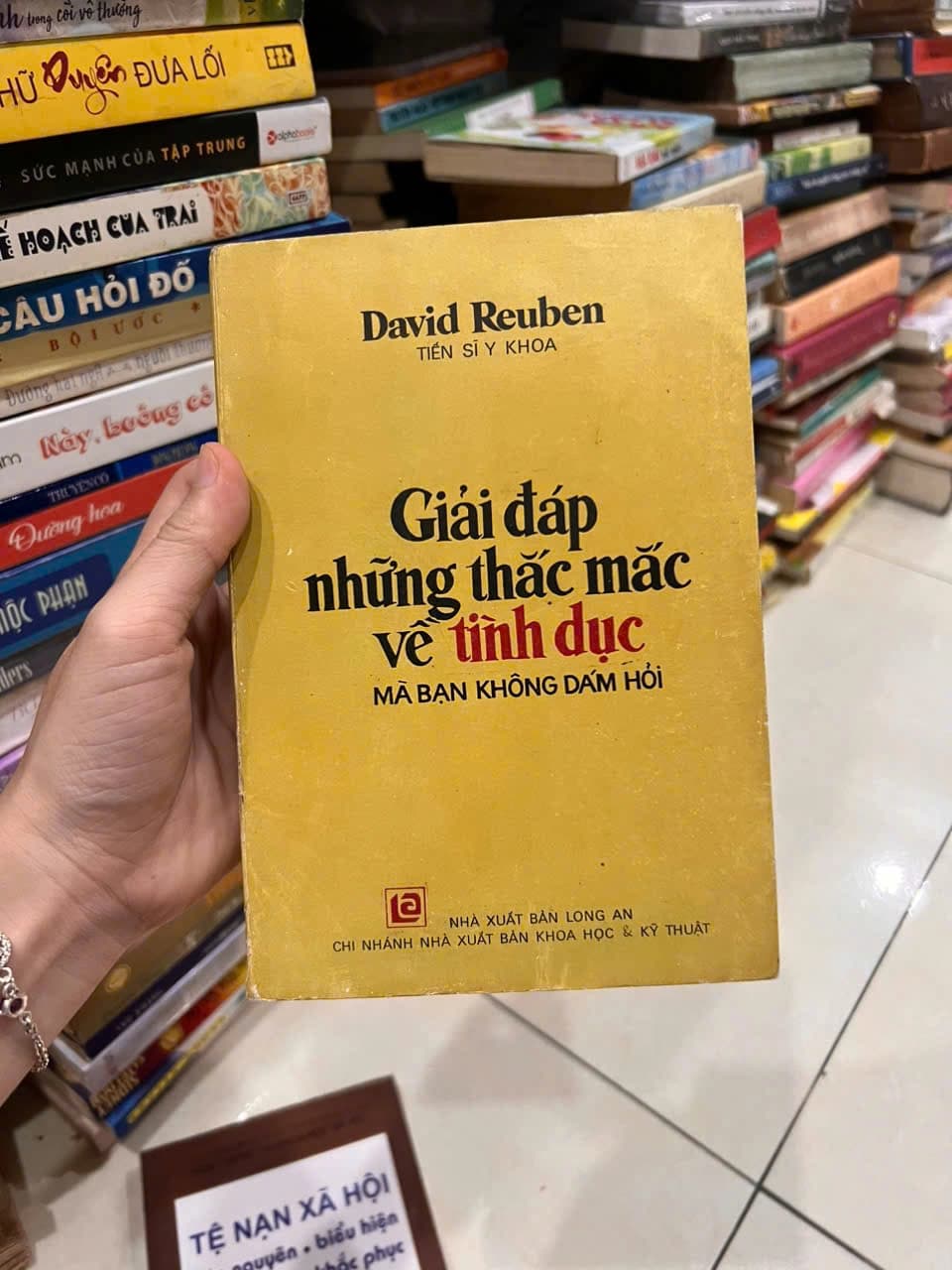 Giải Đáp Những Thắc Mắc Về Tình Dục Mà Bạn Không Dám Hỏi - Image 1