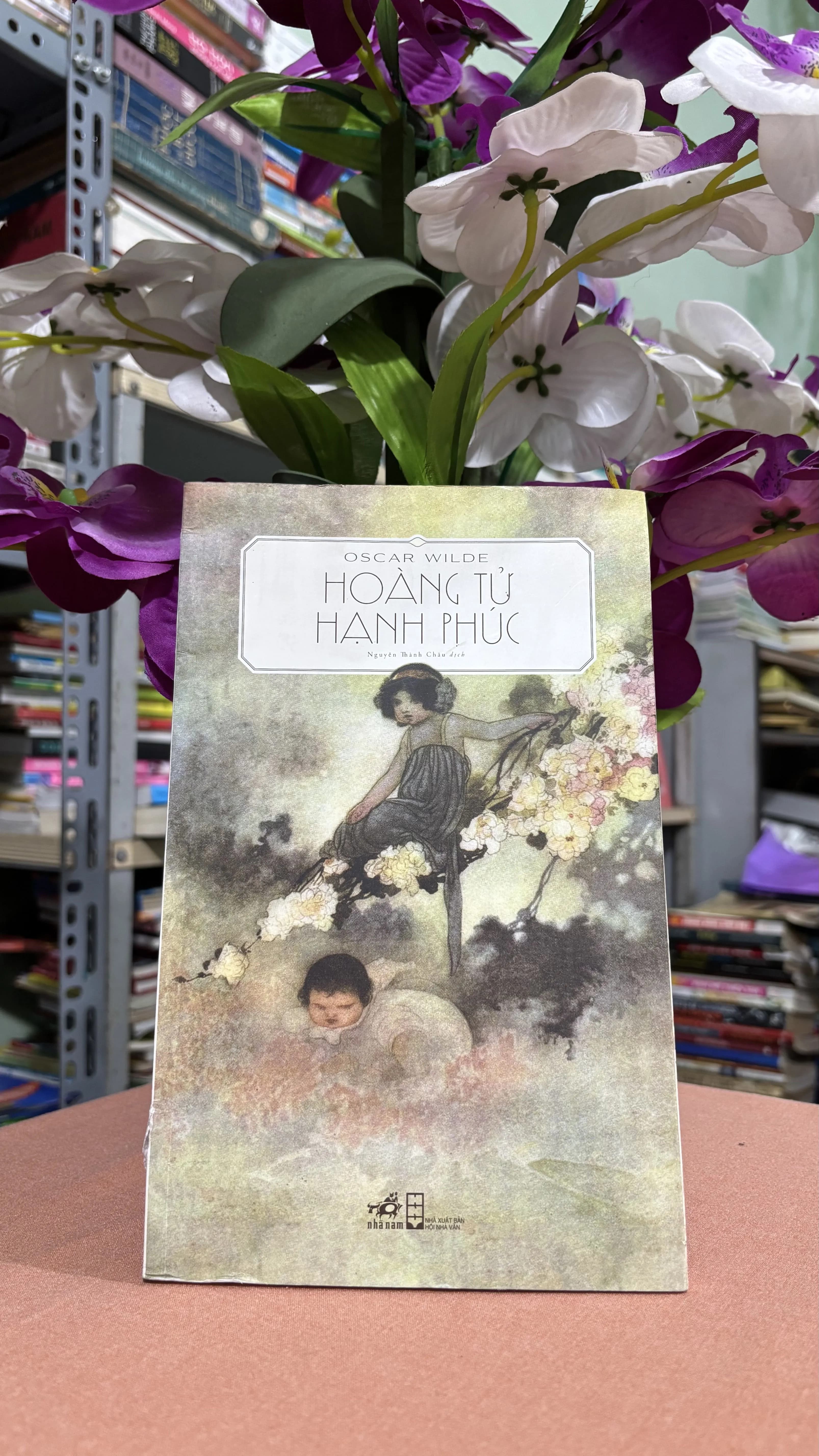 Hoàng tử hạnh phúc - Image 1