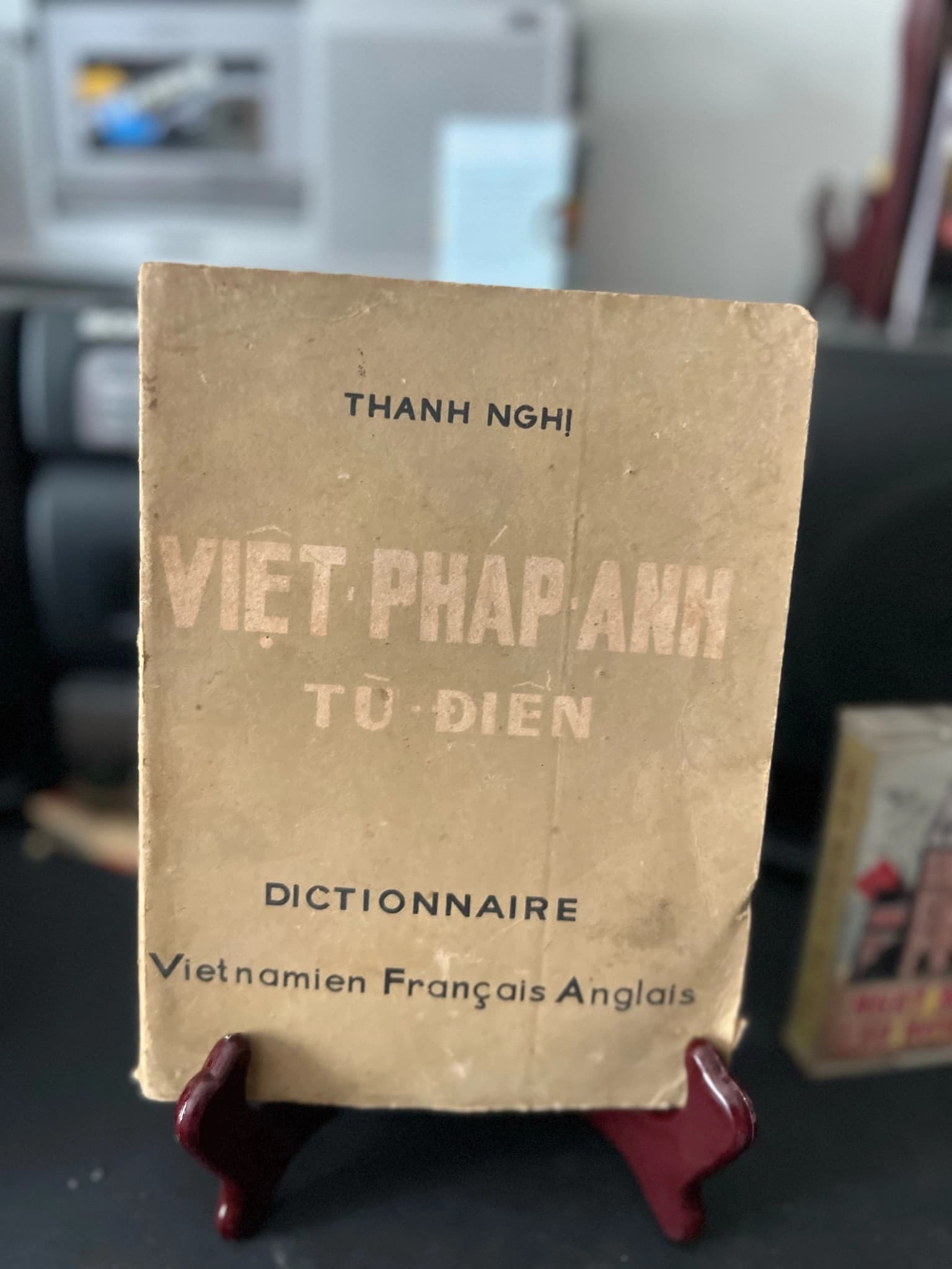 Từ điển Việt Pháp Anh - 1982 - Image 1