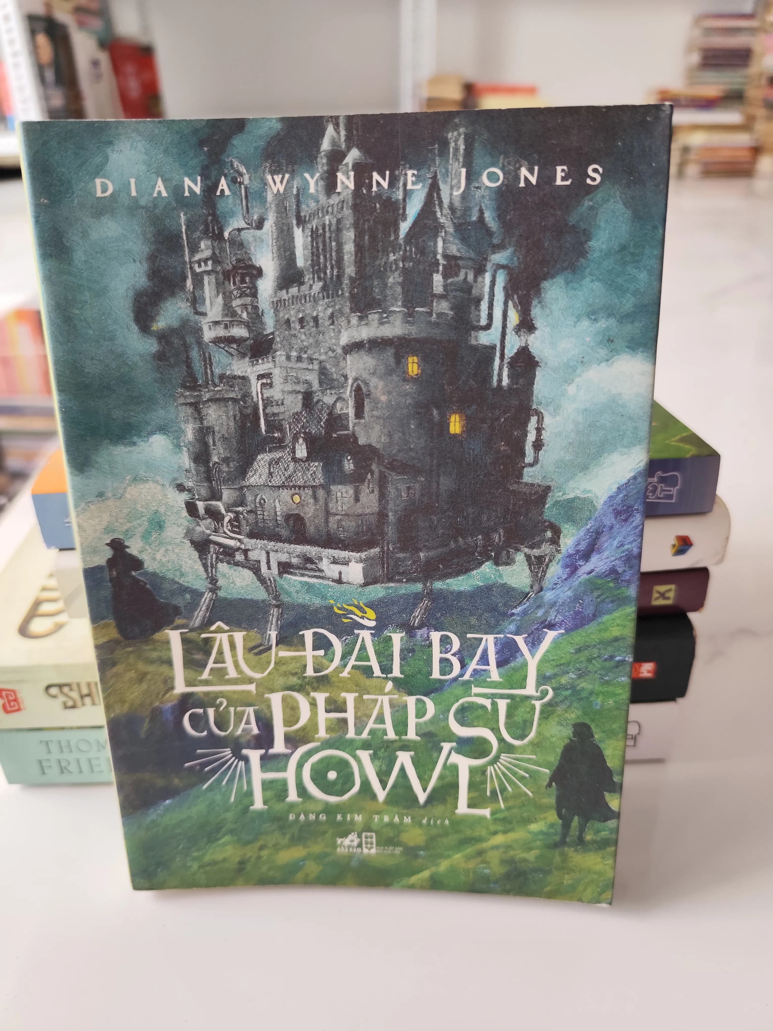 Lâu đài bay của pháp sư Howl - Image 1