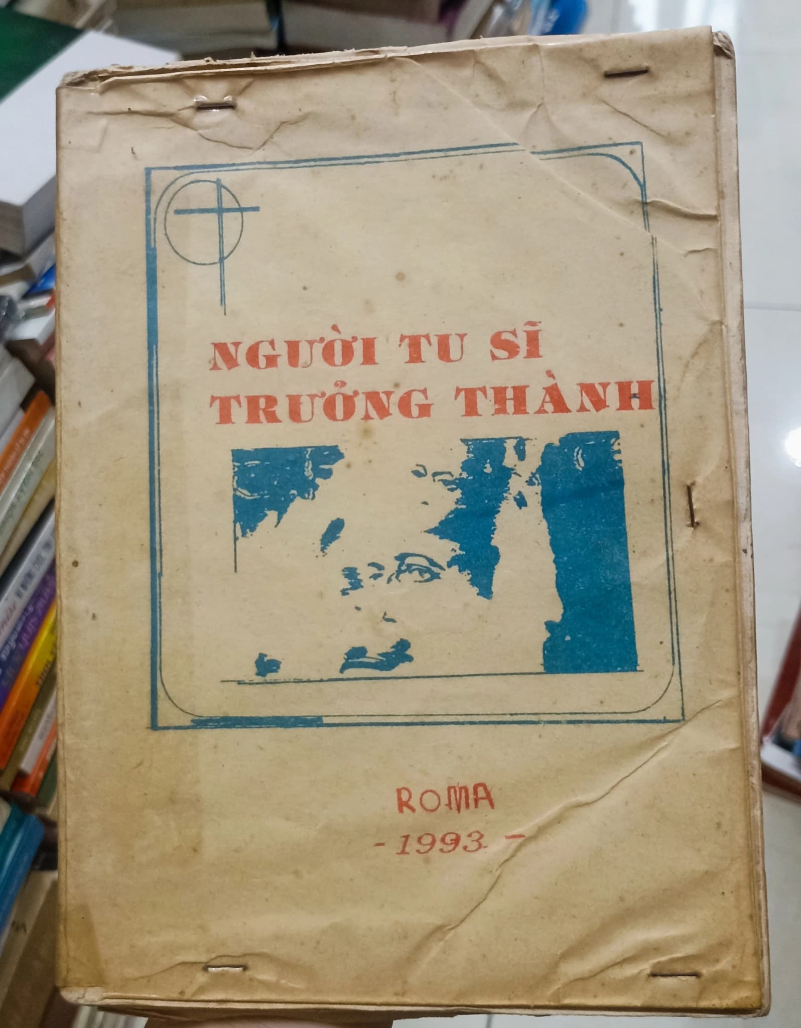 Người tu sĩ trưởng thành - Image 1