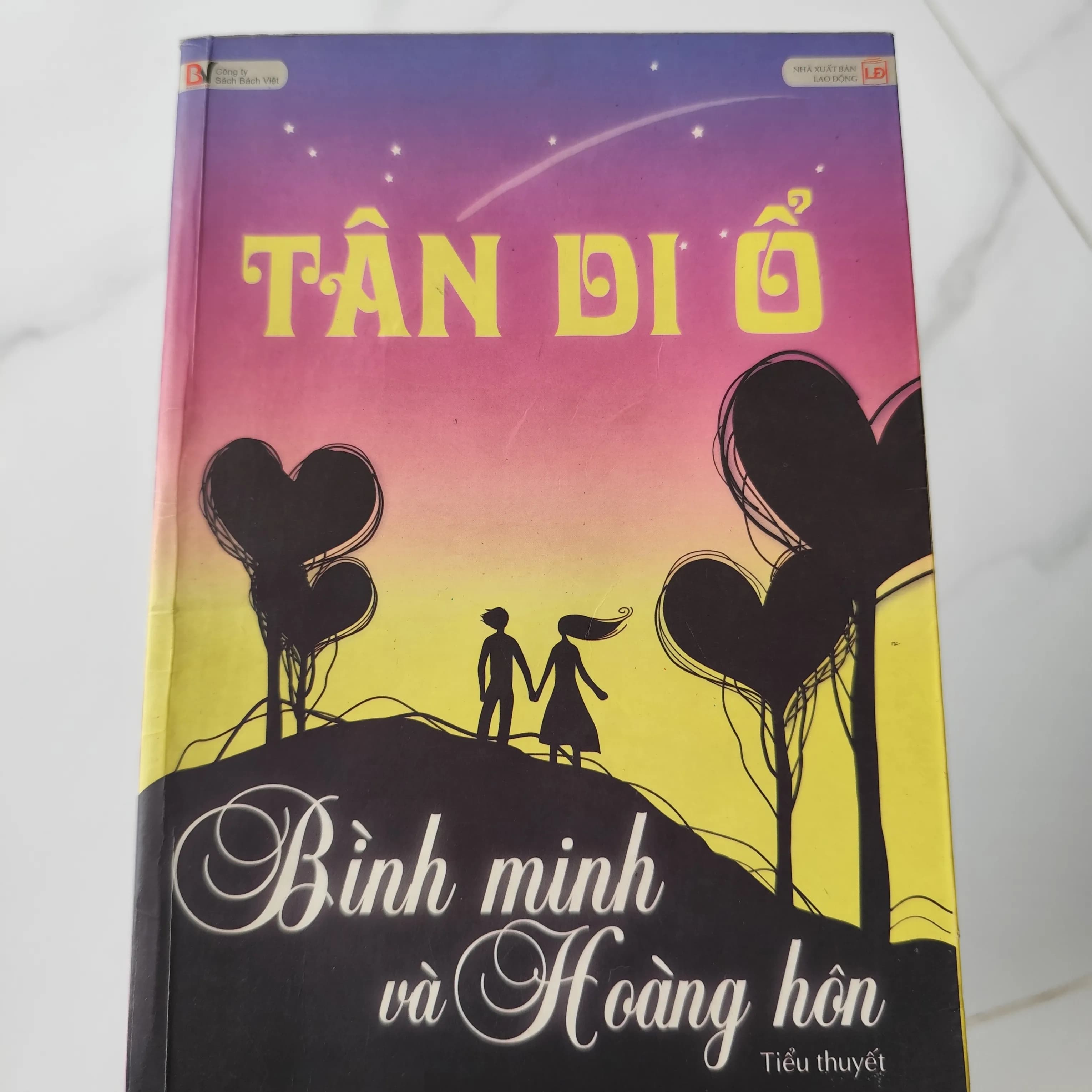Bình Minh và Hoàng Hôn - Tân Di Ổ - Image 1