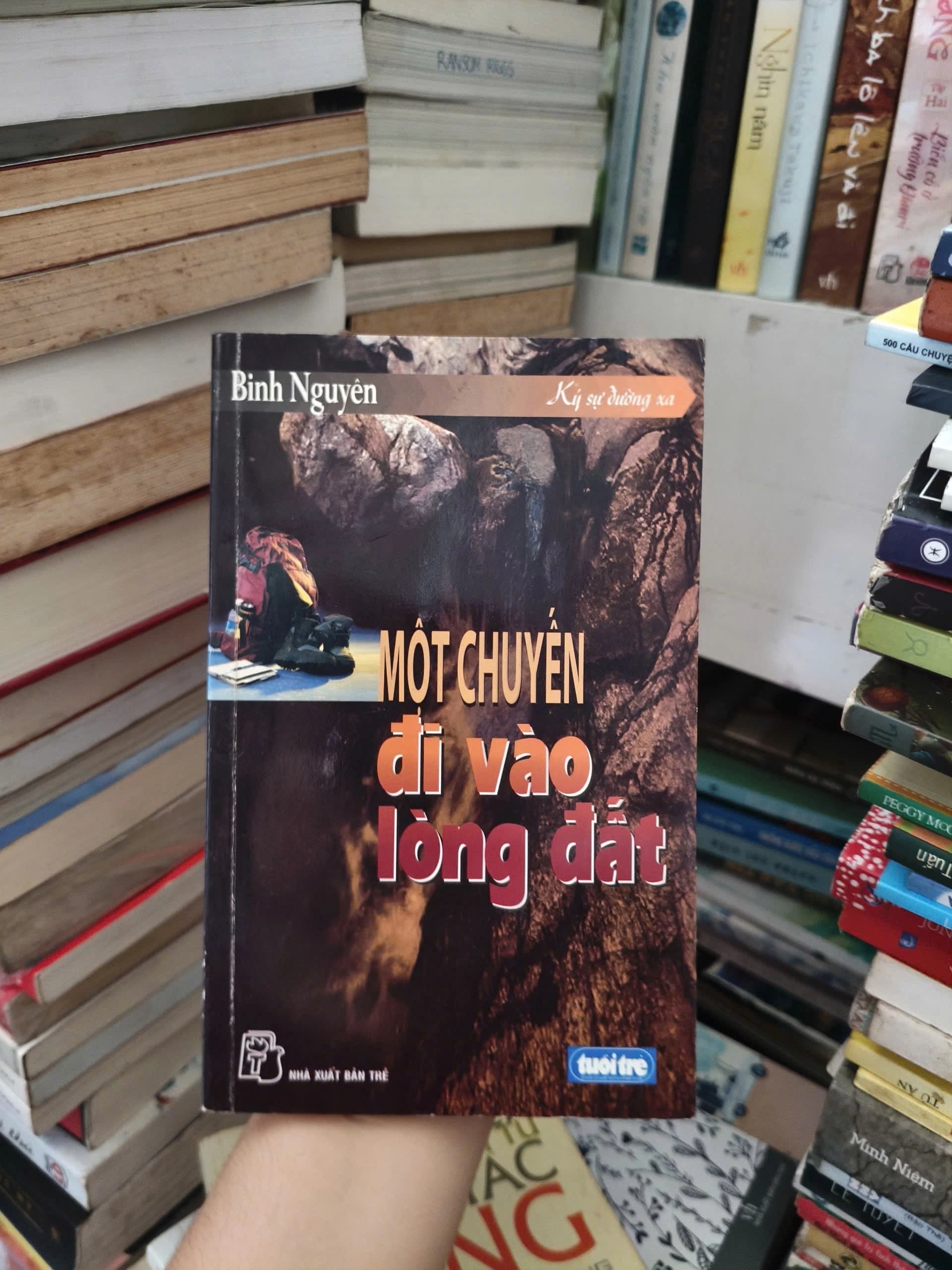 Mua Một Chuyến Đi Vào Lòng Đất - Image 1