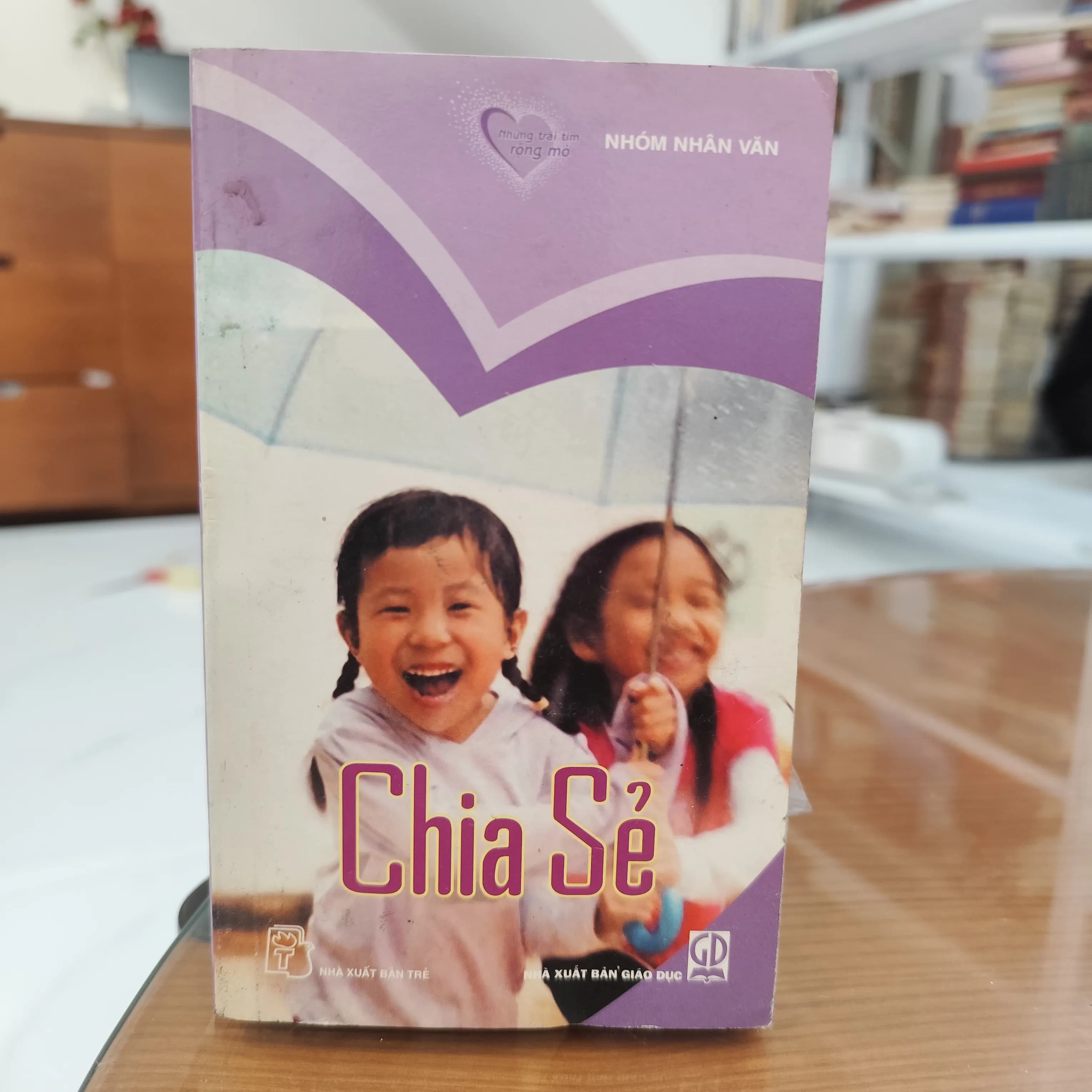 Chia sẻ - Image 1