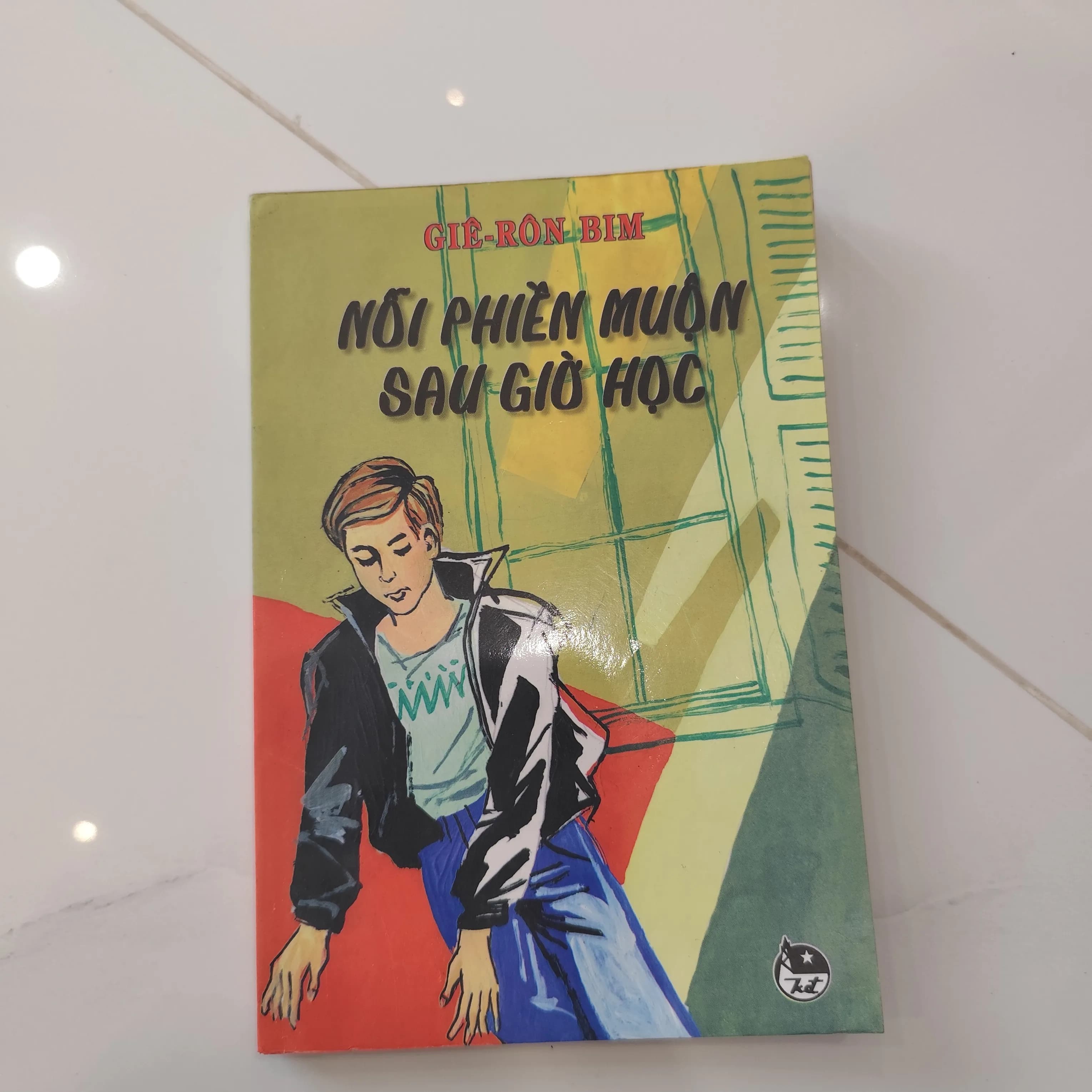 Nỗi phiền muộn sau giờ học - Image 1