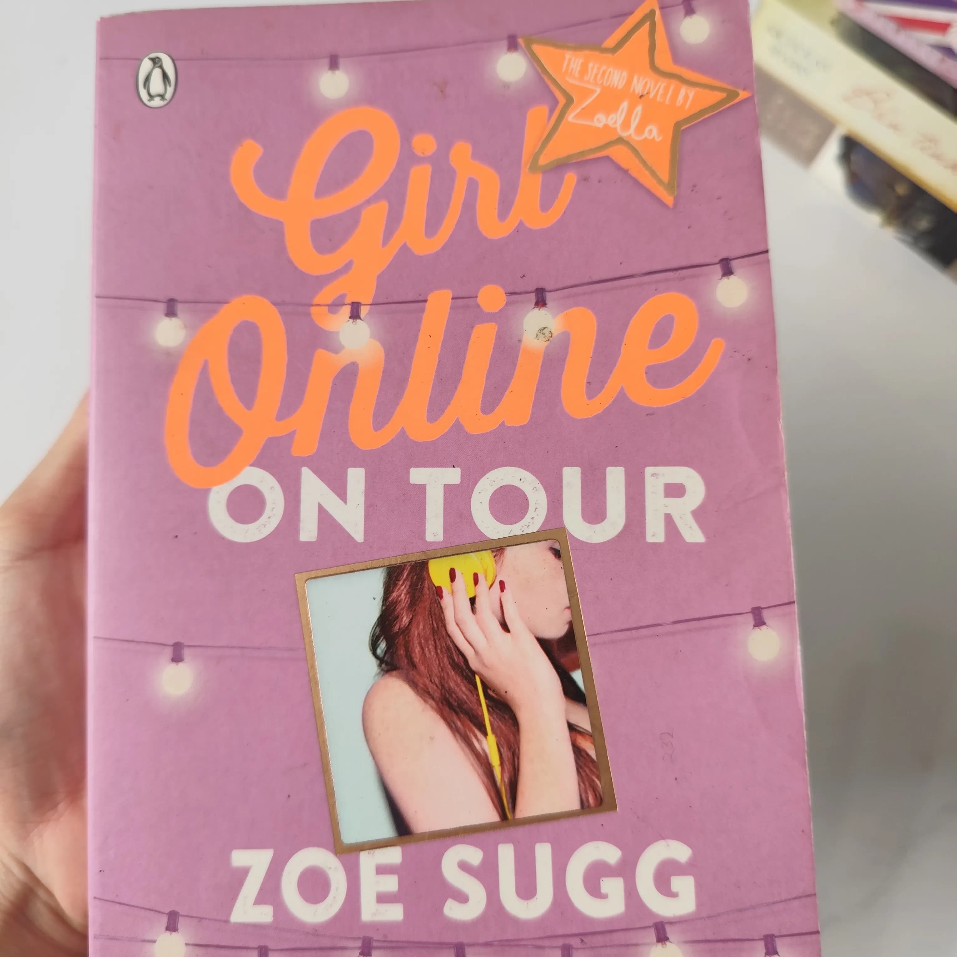 Girl Online ON TOUR - Image 1