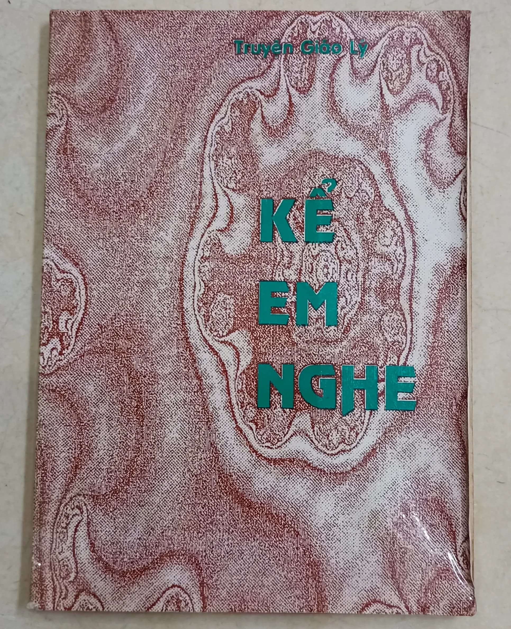 Kể em nghe , - Image 1