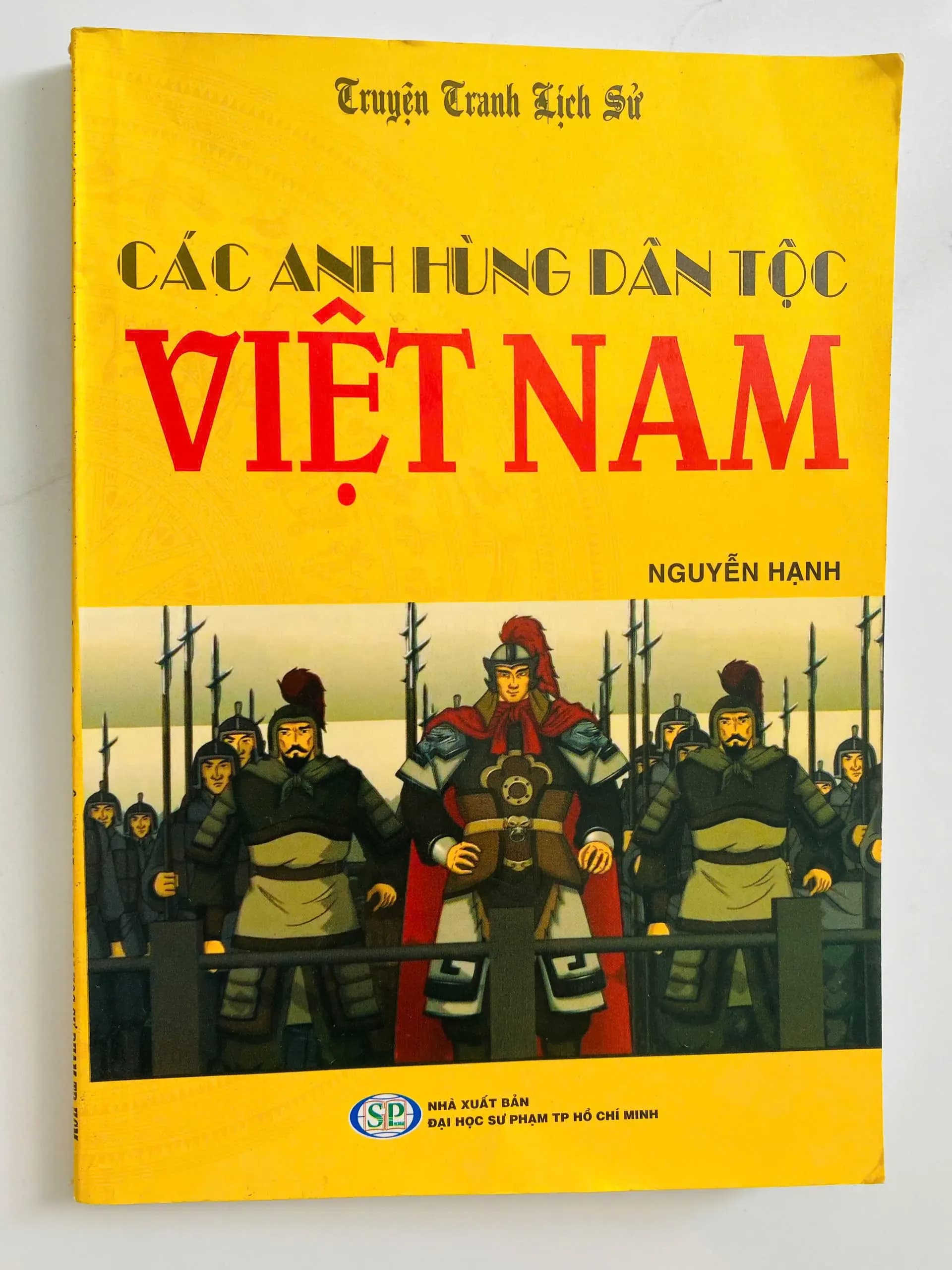 Các Anh Hùng Dân Tộc Việt Nam - Image 1