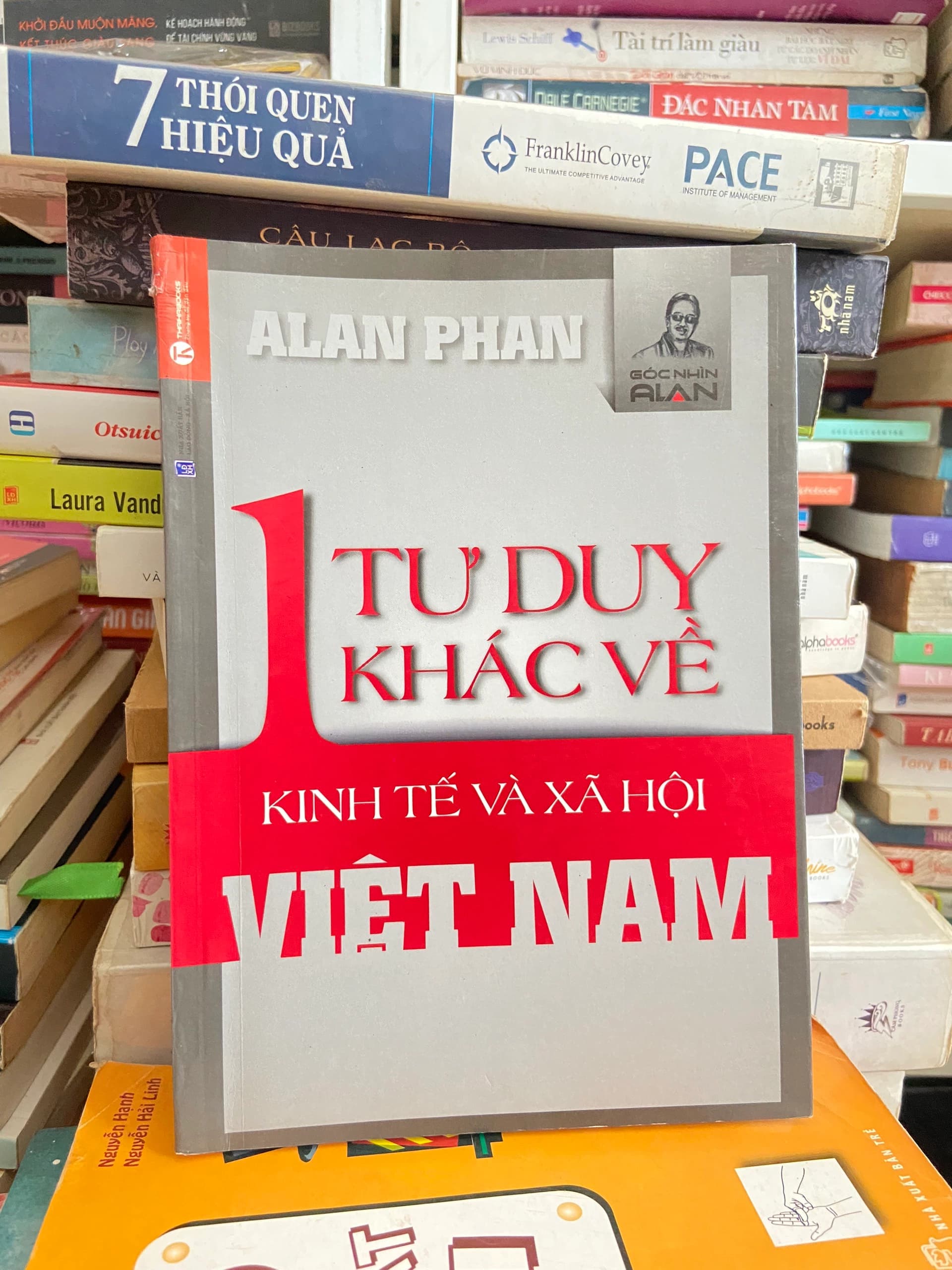 Một Tư Duy Khác Về Kinh Tế Và Xã Hội Việt Nam - Alan Phan - Image 1