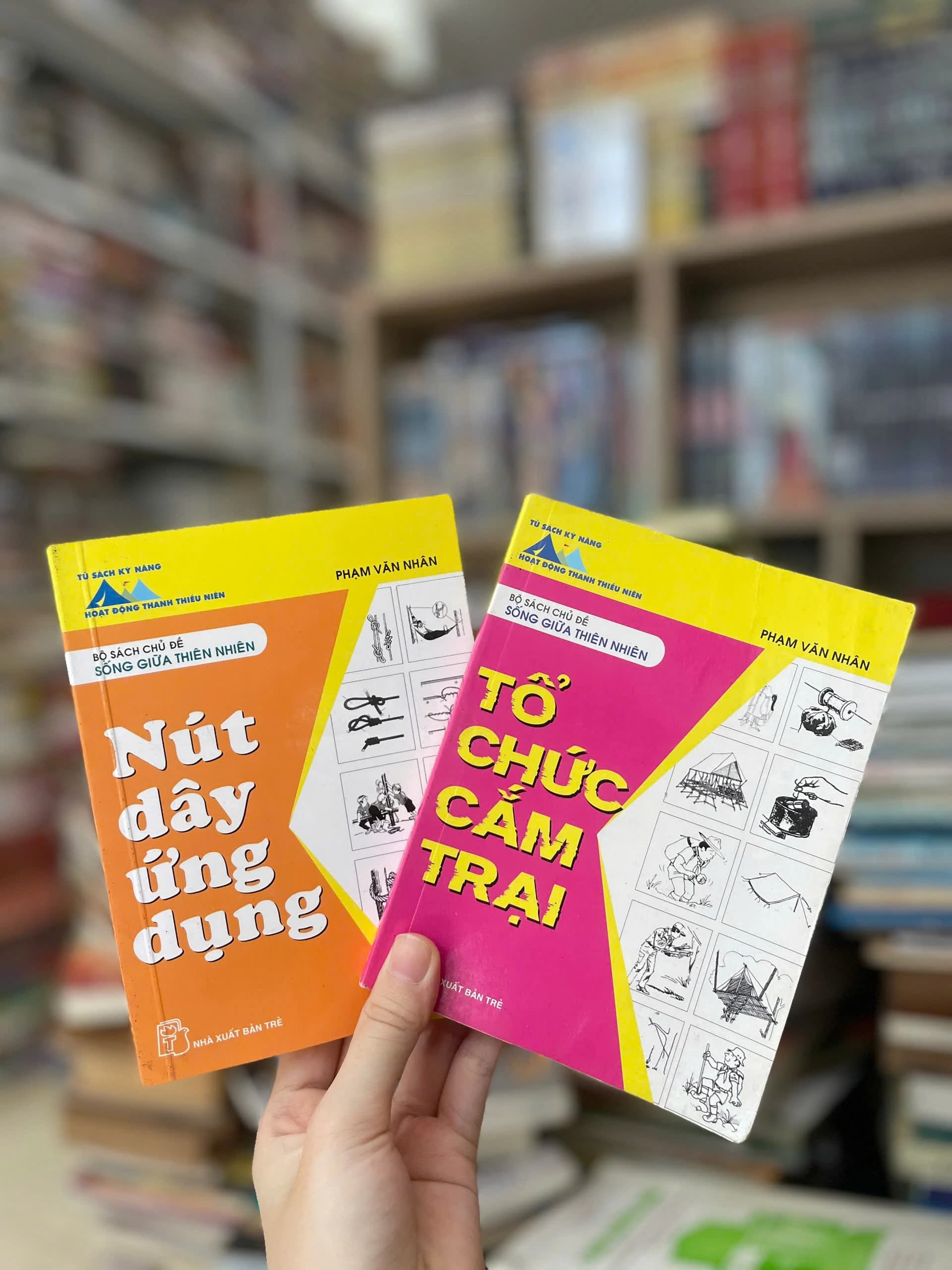 (Bộ Sách Chủ Đề- Sống Giữa Thiên Nhiên) - Tổ Chức Cắm Trại + Nút Dây Ứng Dụng - Image 1