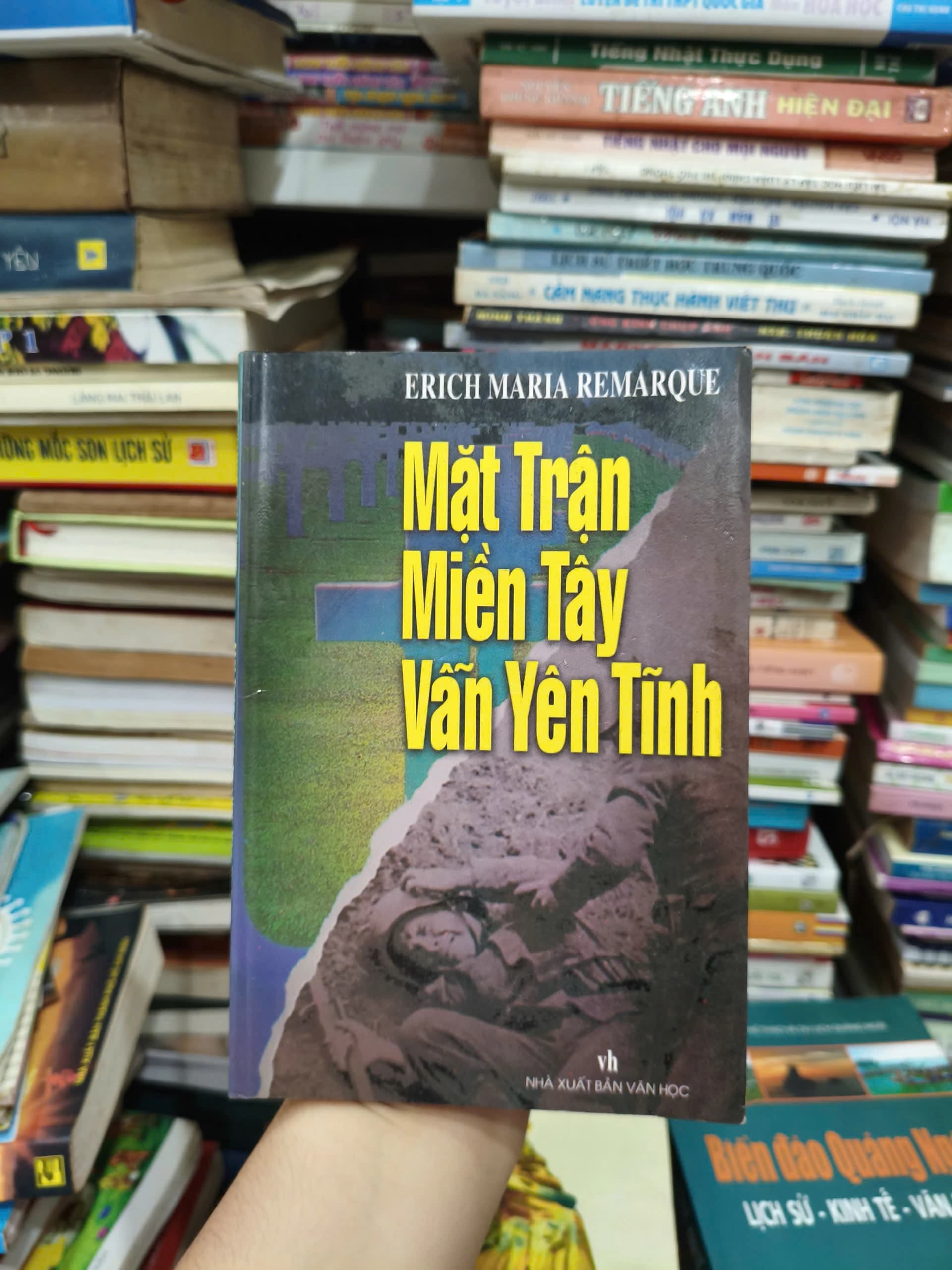 Mặt Trận Miền Tây Vẫn Yên Tĩnh - Image 1