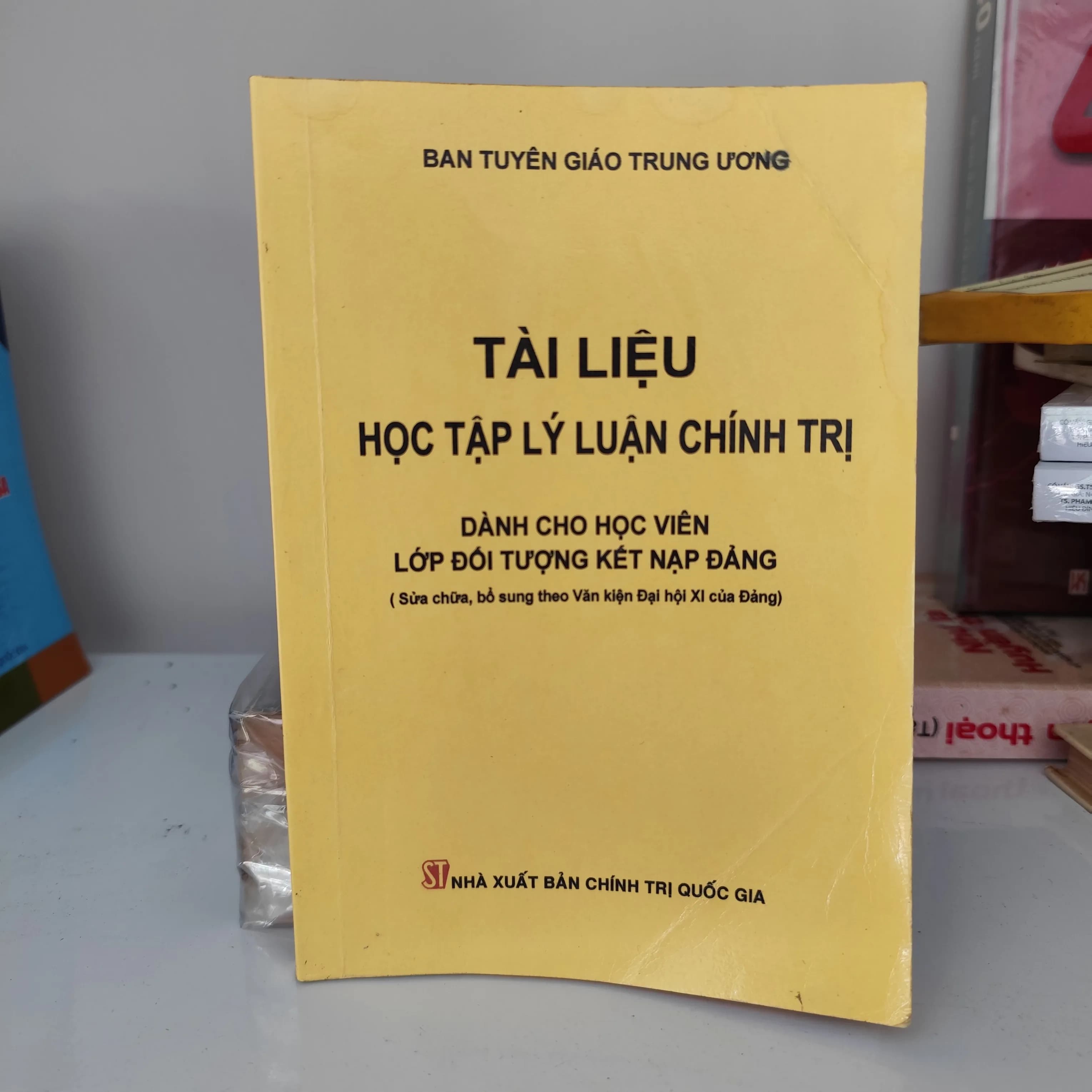 Tài liệu học tập lý luận chính trị dành cho học viên lớp đối tượng kết nộp đảng - Image 1