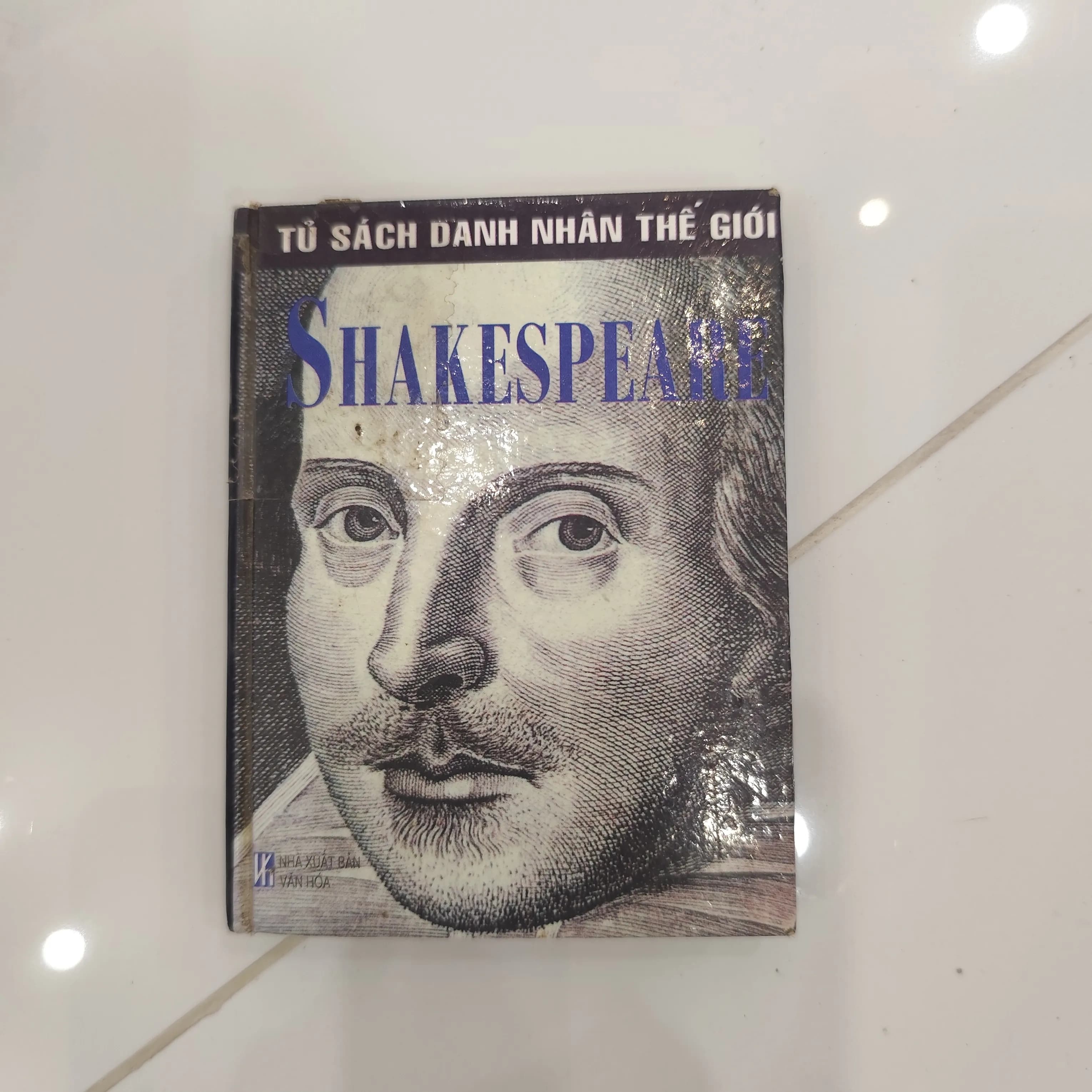 Tủ sách danh nhân thế giới - Shakespeahe - Image 1