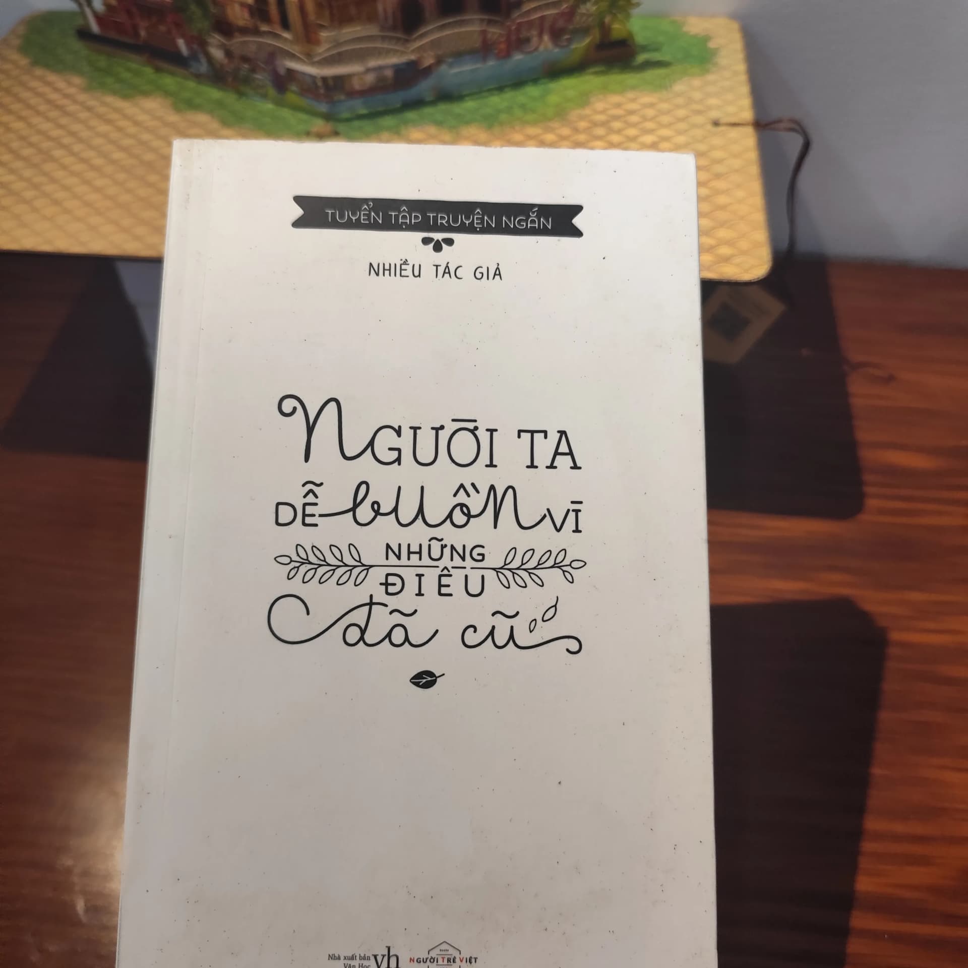 Người ta dễ buồn vì những điều đã cũ - Image 1