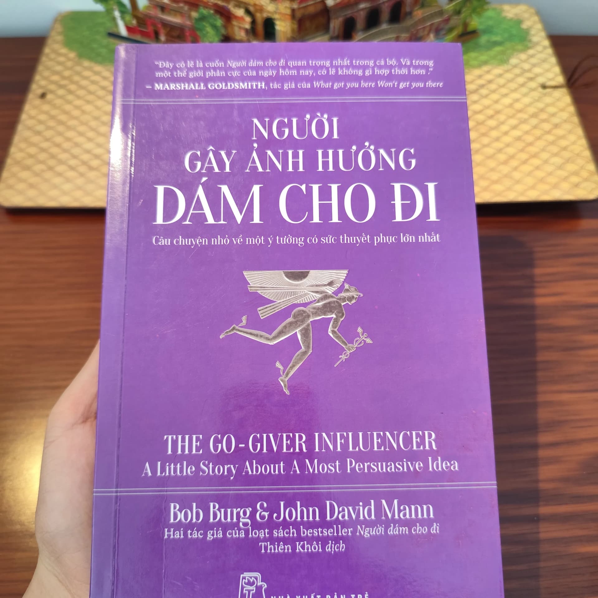 Người gây ảnh hưởng dám cho đi - Image 1