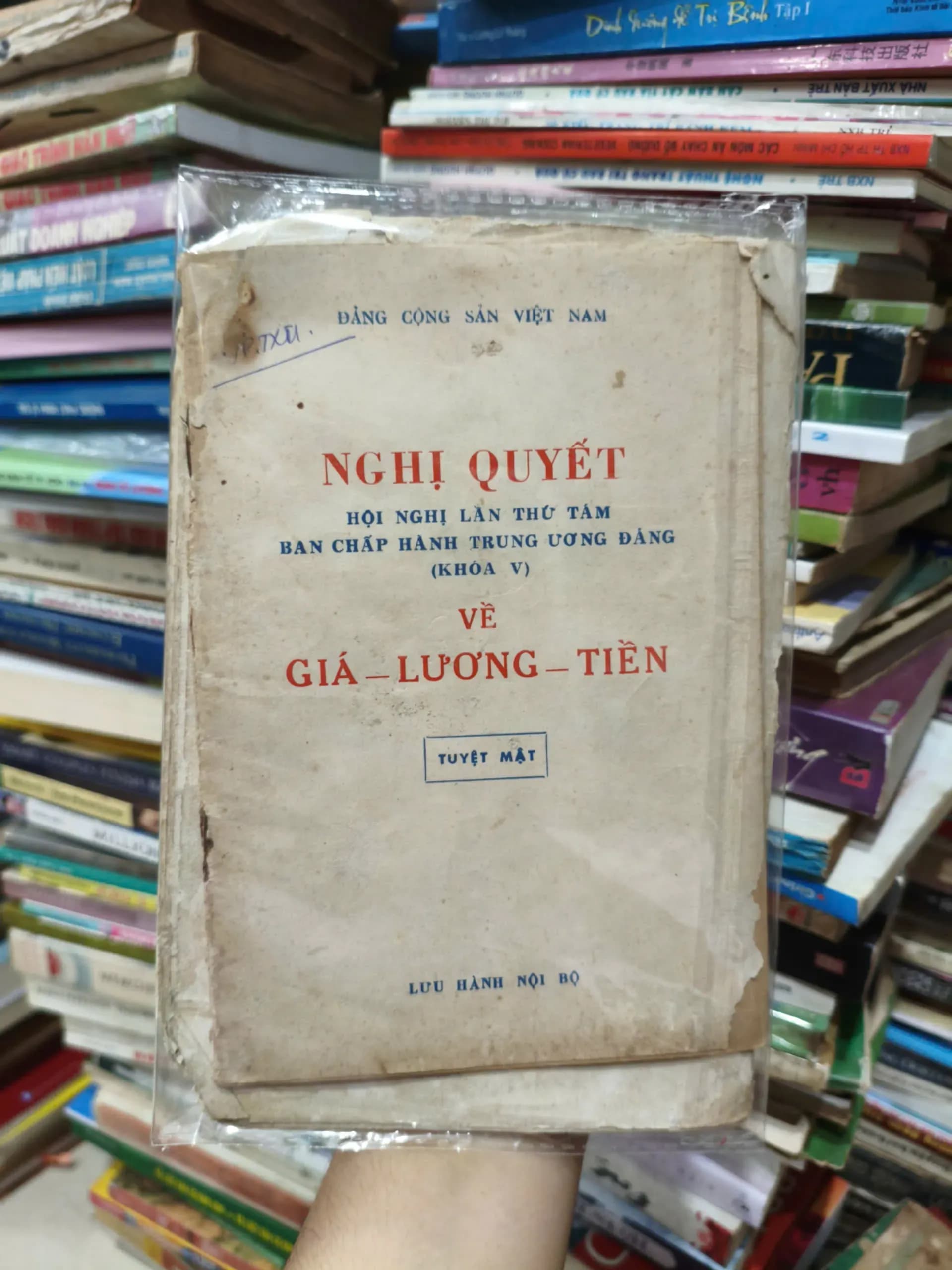 Nghị Quyết Hội Nghị Lần Thứ 8 Ban Châp Hành Trung Ương Đảng Về Giá - Lương - Tiền - - Image 1