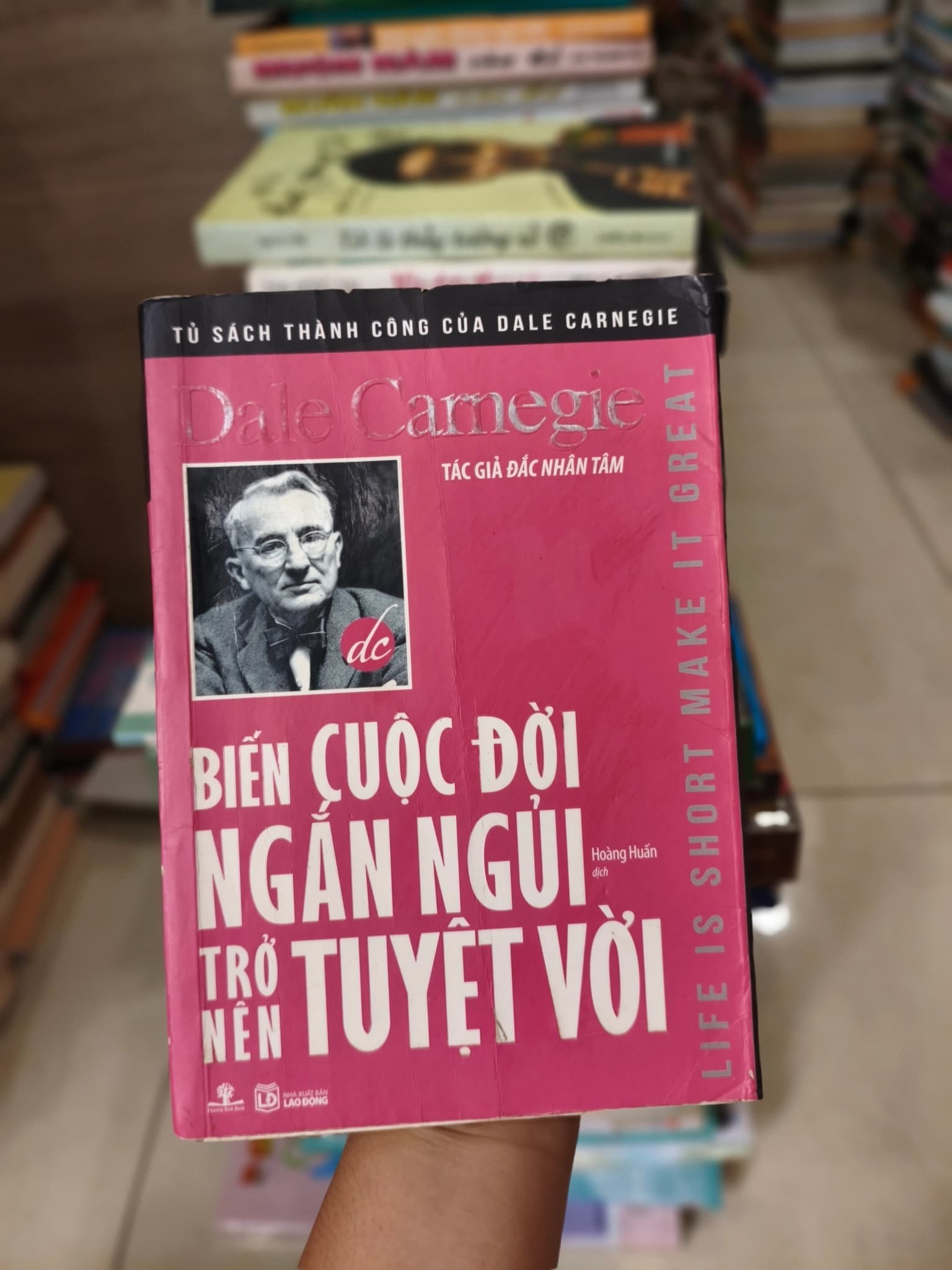 Biến cuộc đời ngắn ngủi trở nên tuyệt vời - Image 1