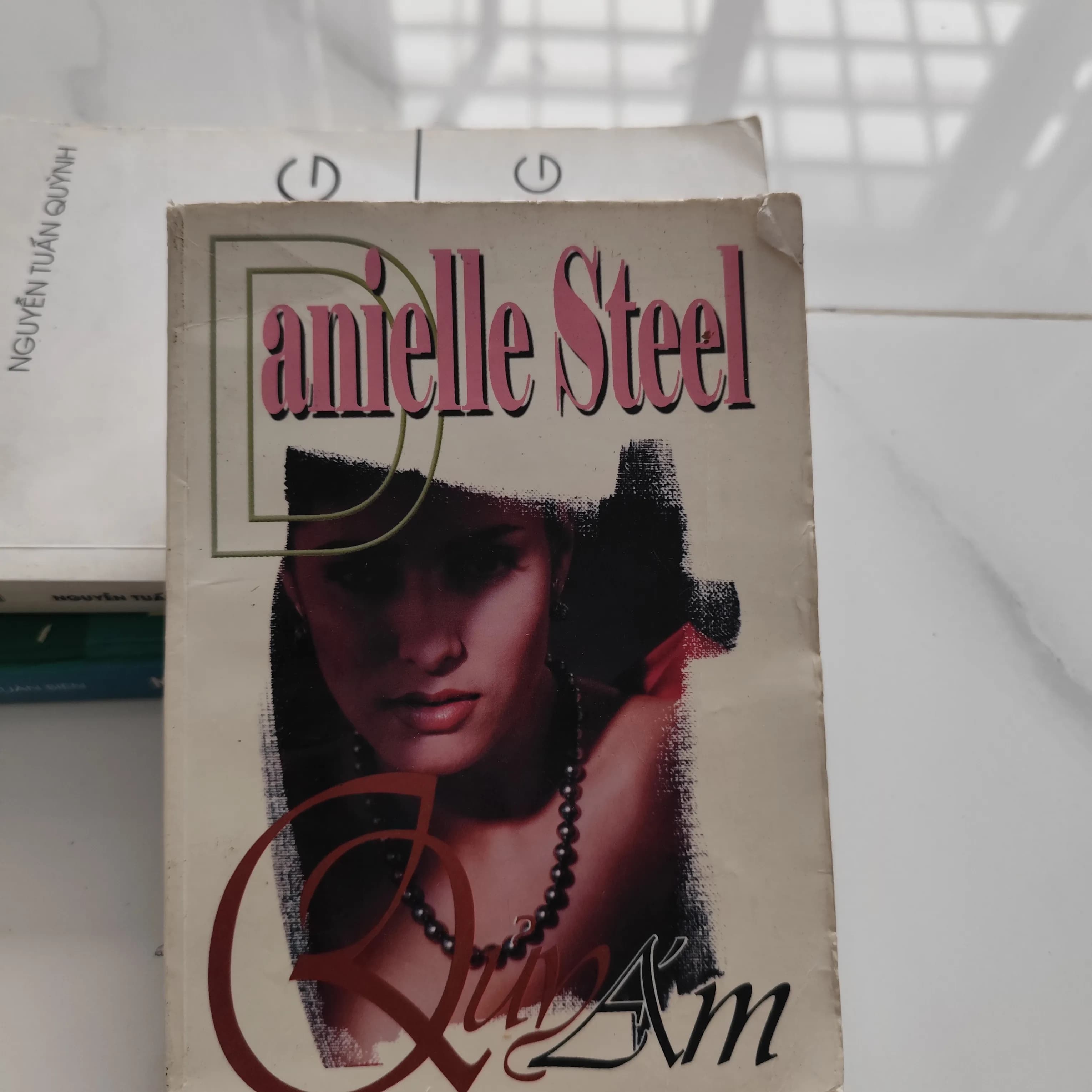Quỷ ám - Danielle Stell - Image 1