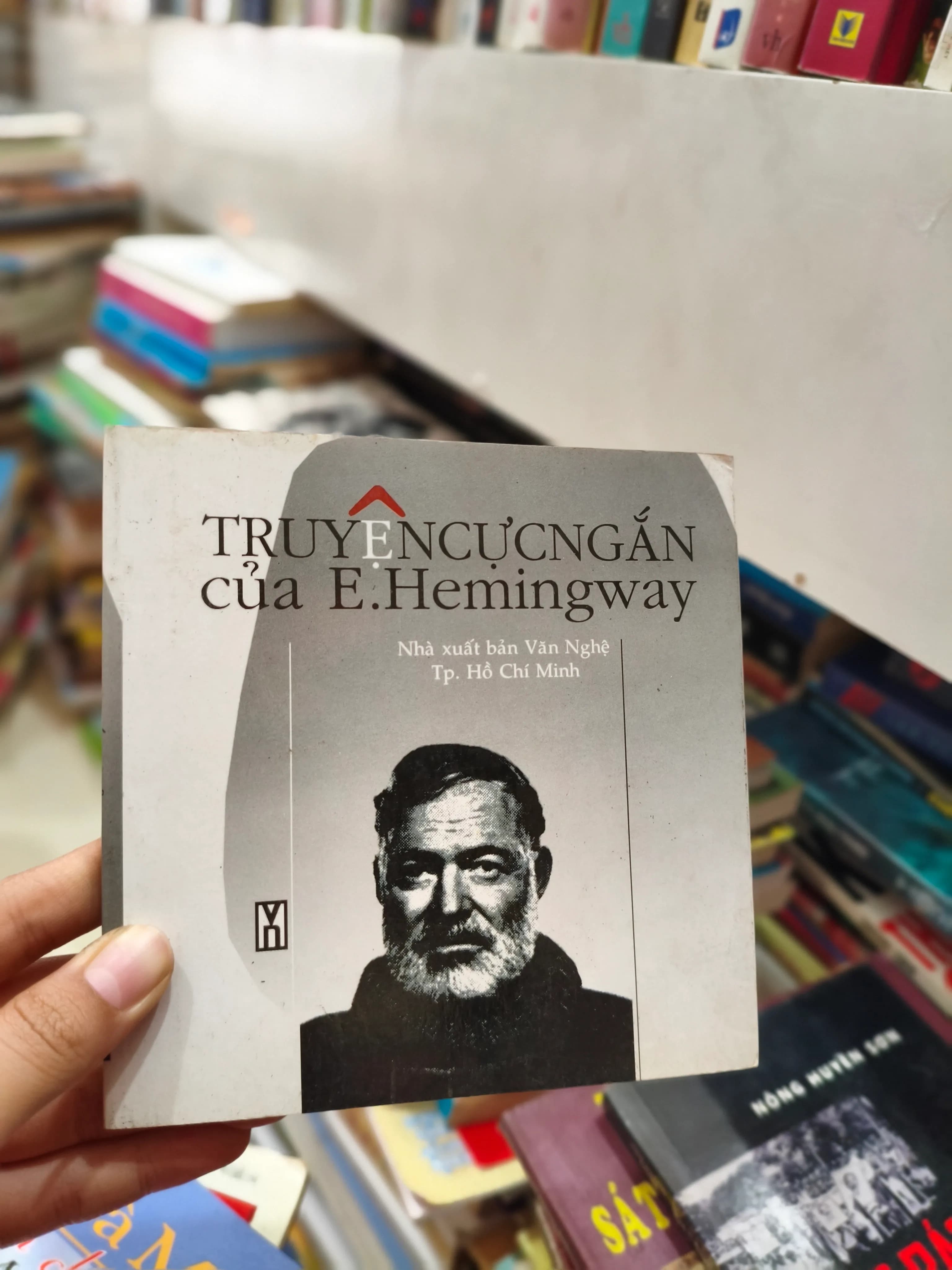 Truyện cực ngắn của E.Hemingway - Image 1